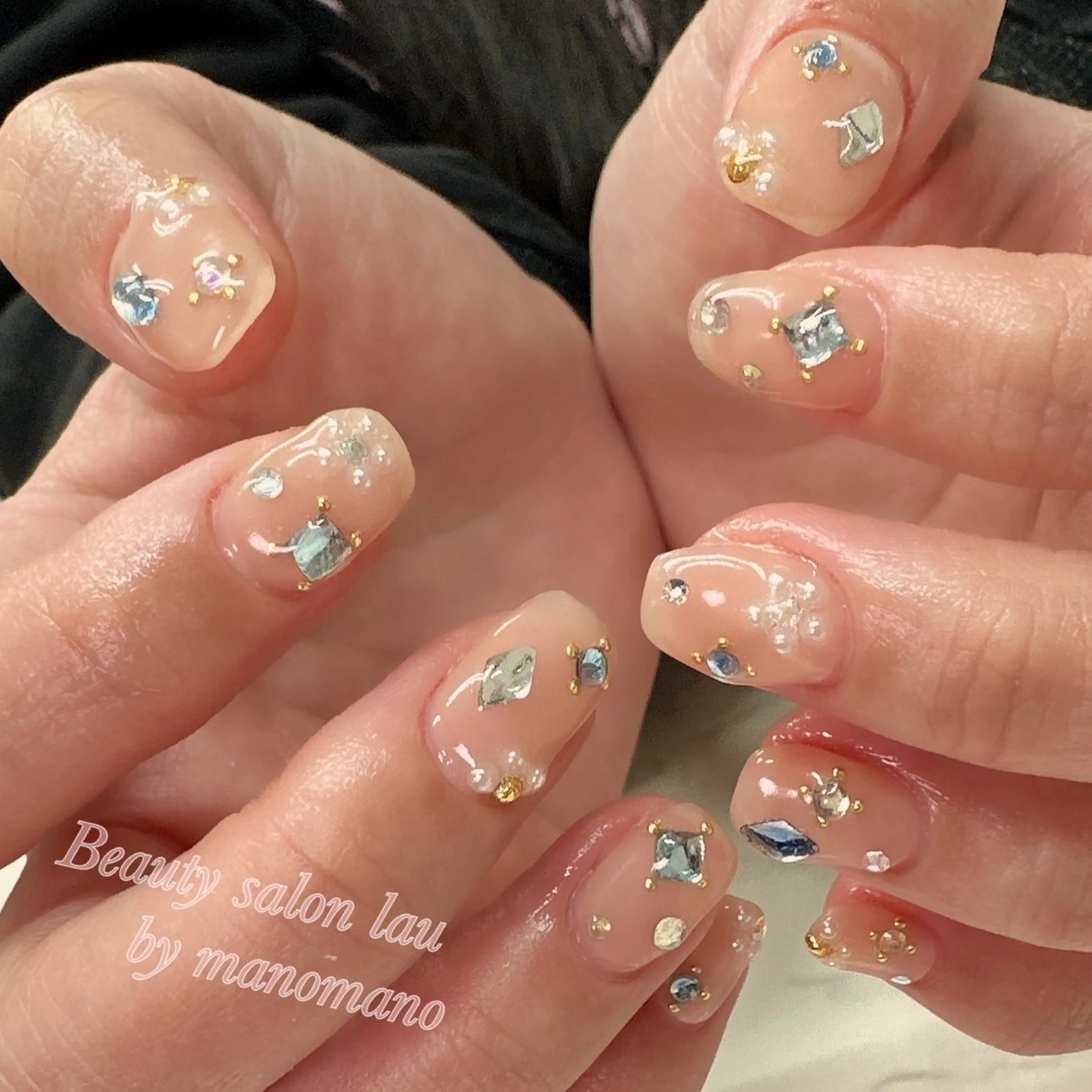 ネイル ハンドネイル ラウバイマノマノ なかざとのネイルデザイン