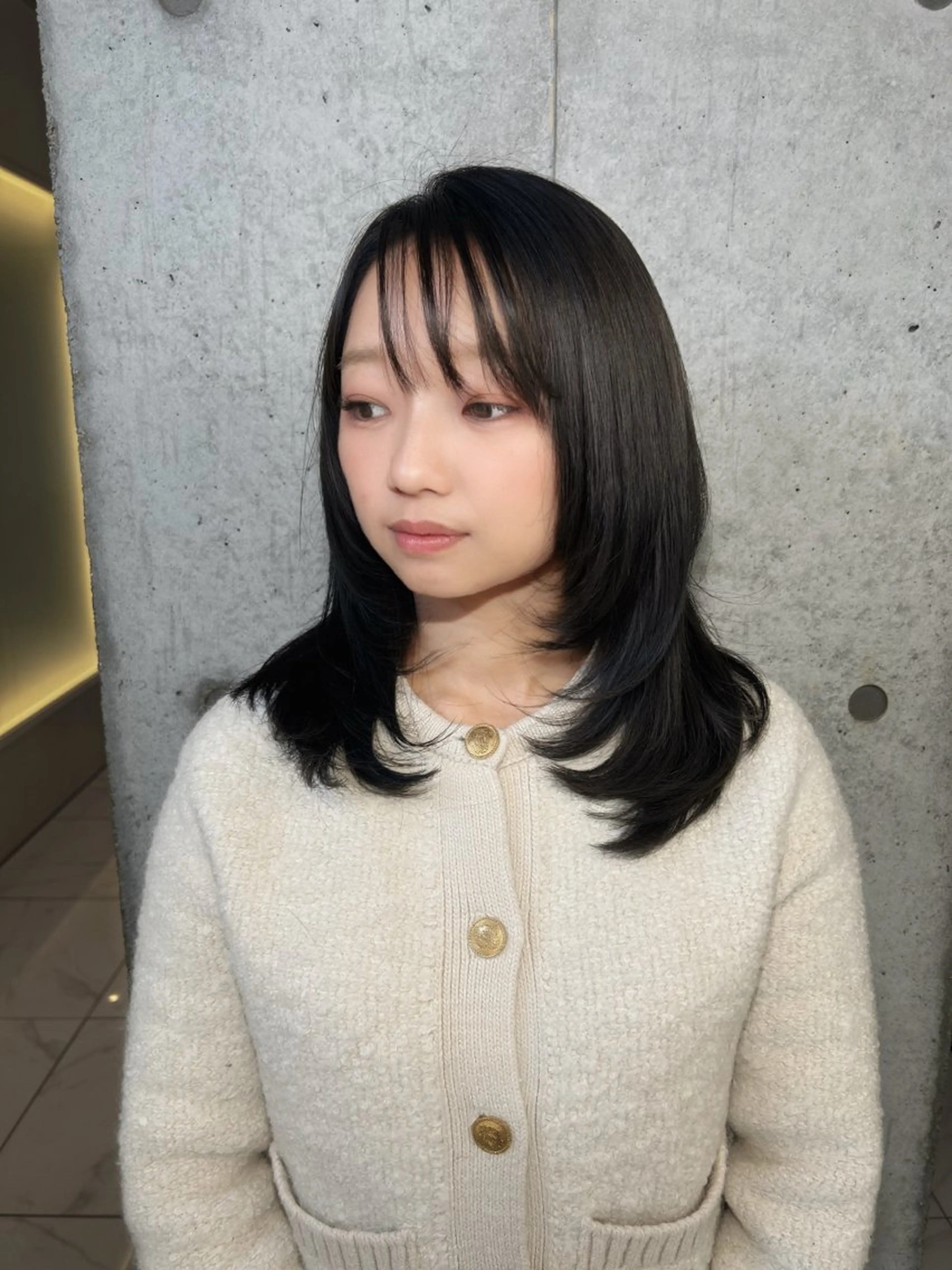 ミディアム レイヤーカット カット ️💜akari💜 ハイトーン/レイヤーのヘアスタイル