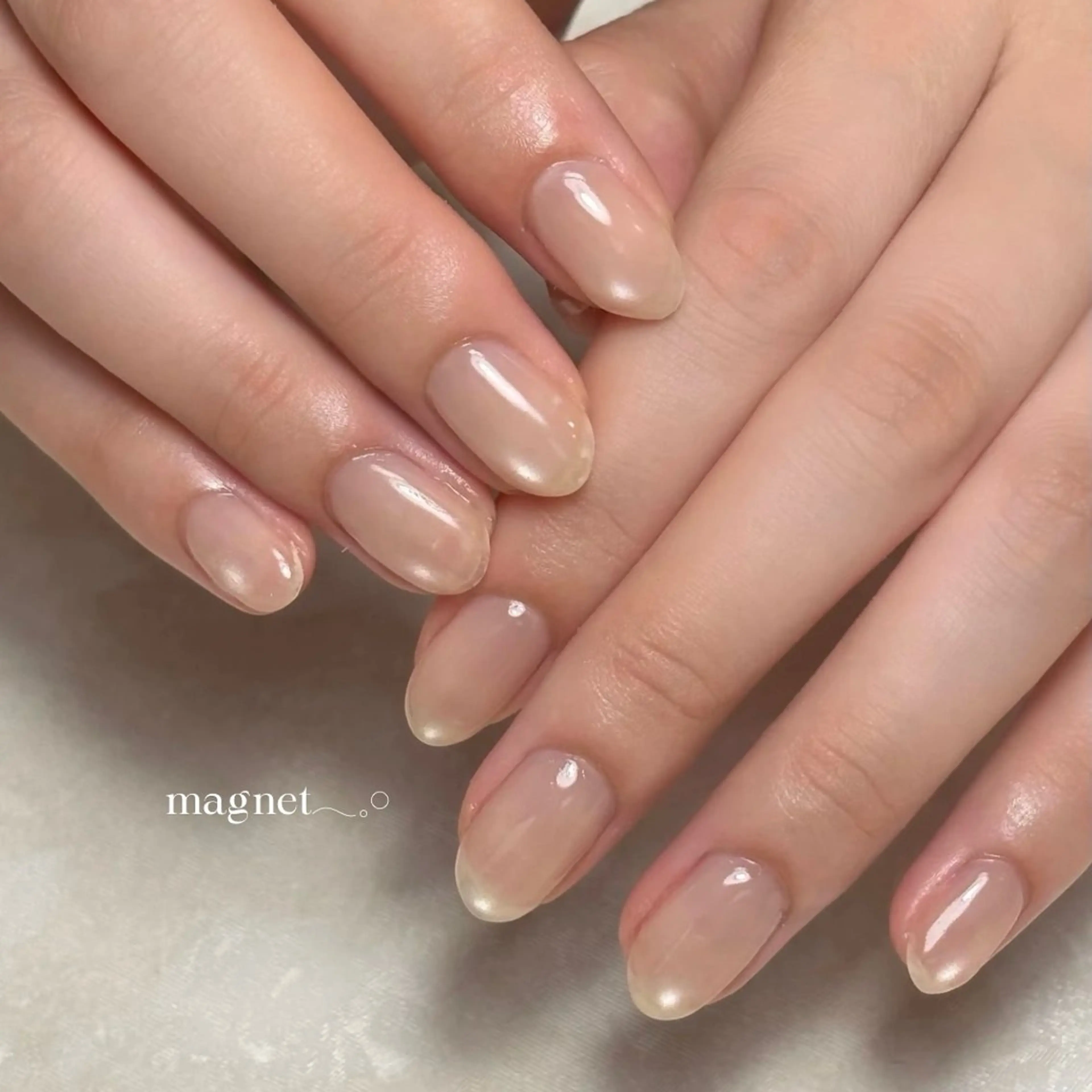ネイル マグネットネイル マグネットワンカラー ワンカラーネイル flore nailのネイルデザイン