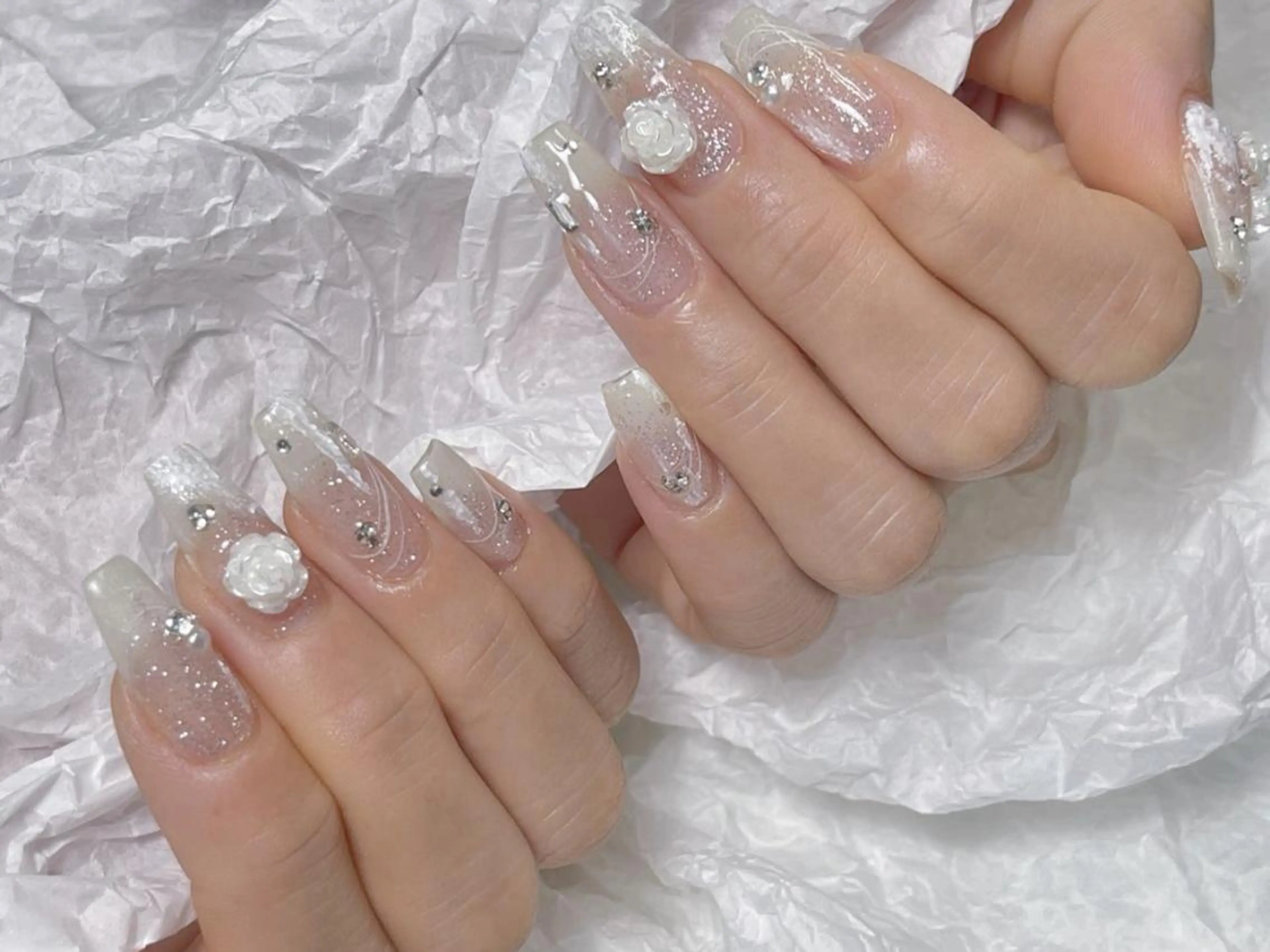 メンズ ネイル アートネイル フレンチネイル ジェルネイル キラキラネイル パラジェル ハンドネイル フットネイル Bloom kabukiのネイルデザイン