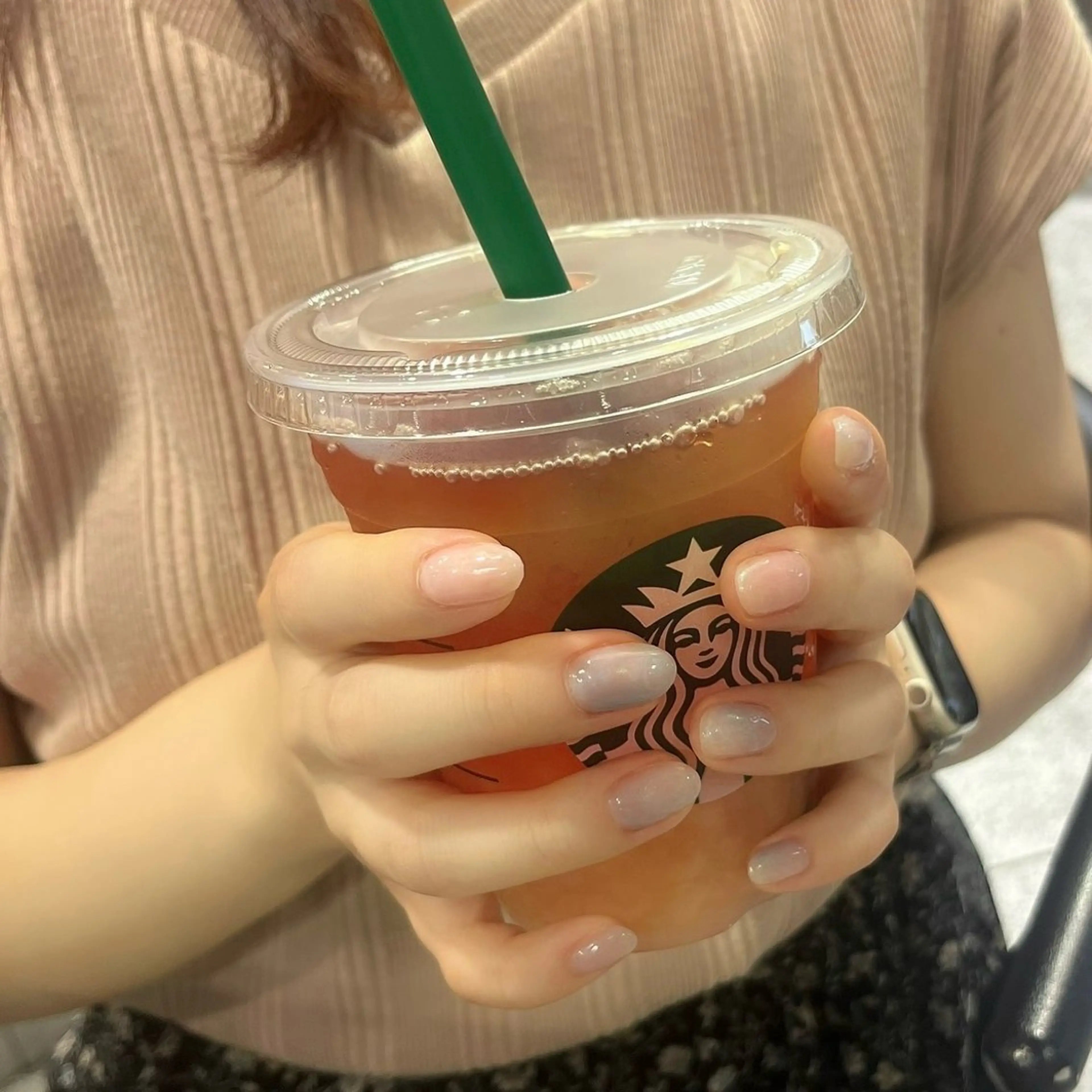 ネイル アートネイル オーロラネイル ブルー 韓国ネイル ミラーネイル ハンドネイル chai 上本町 sakuraのネイルデザイン