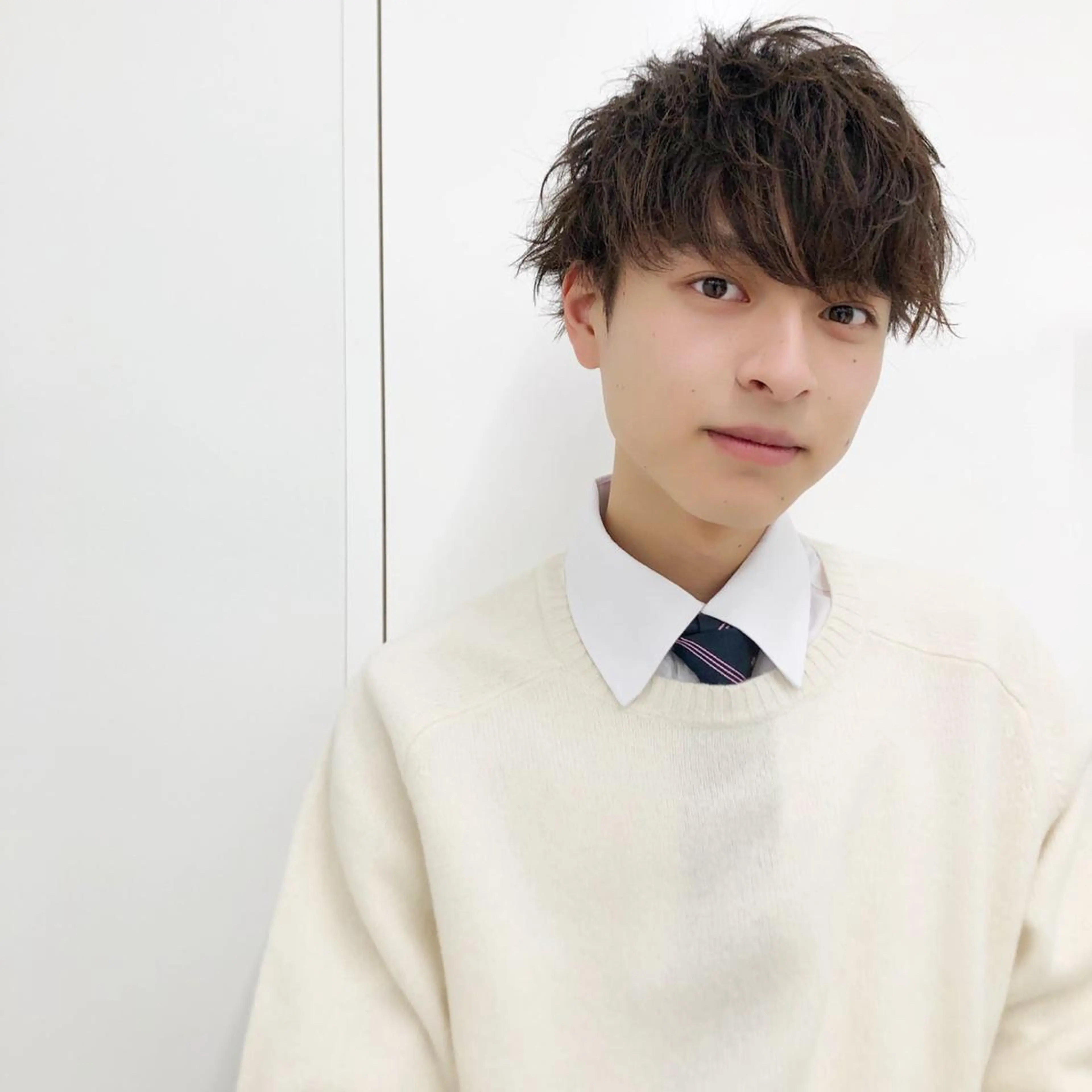 ショート パーマ メンズ メンズパーマ スパイラルパーマ 赤み消し🌿 透明感カラー🫧のヘアスタイル