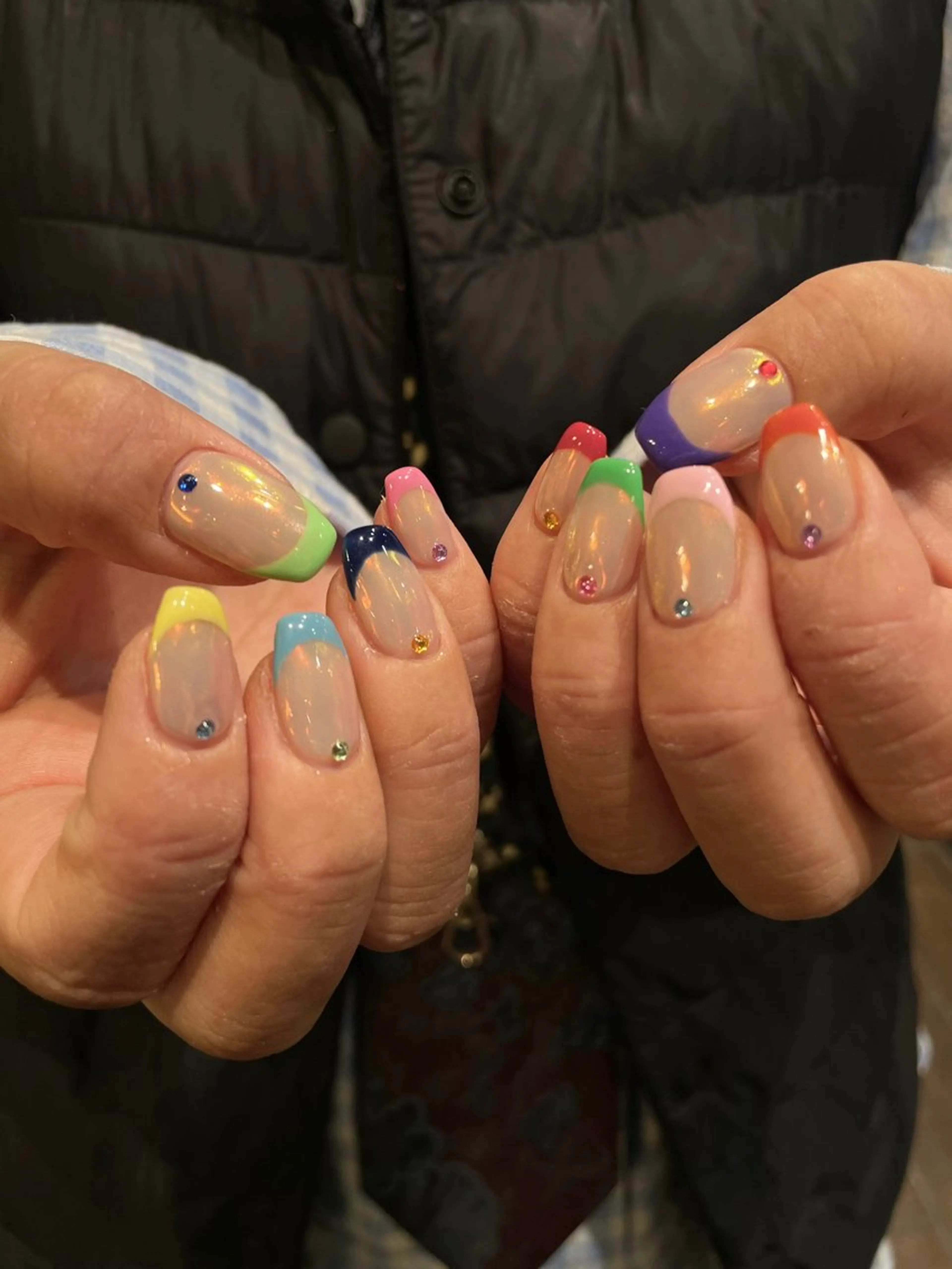 ネイル アートネイル ニュアンスネイル ぷっくりネイル ショートネイル ハンドネイル ハンドケア パーマ　ネイル /コトミ🐸のネイルデザイン