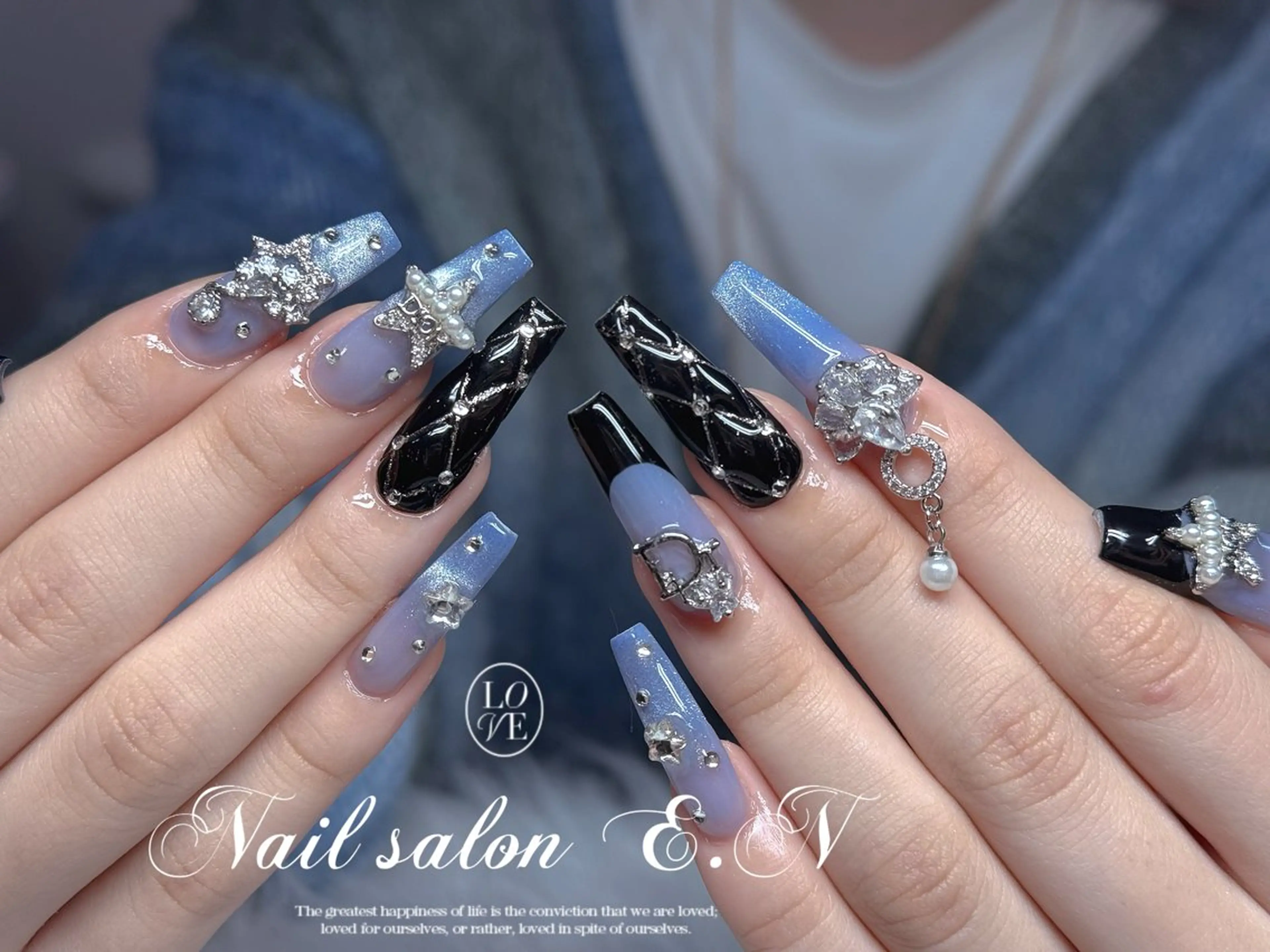 ネイル E.N🦋 長さ出し/持ち込みのネイルデザイン