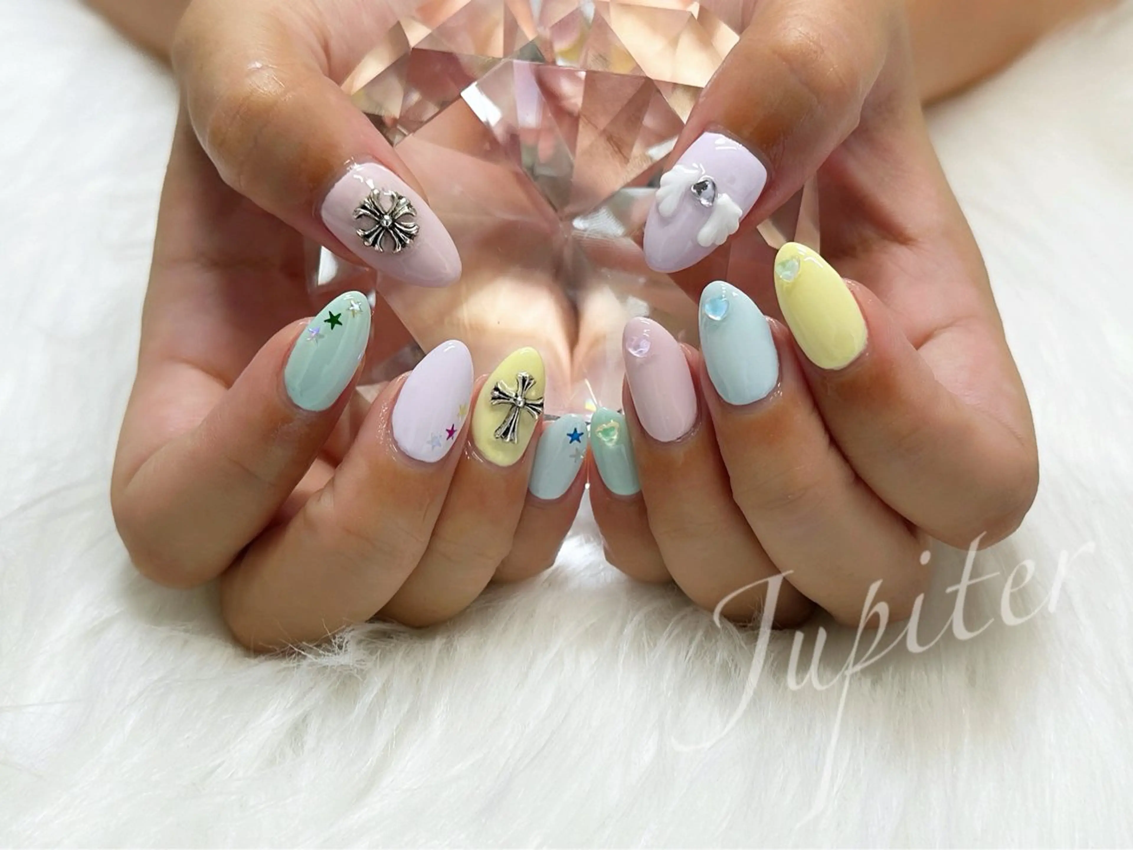 ネイル Jupiter Toshieのネイルデザイン