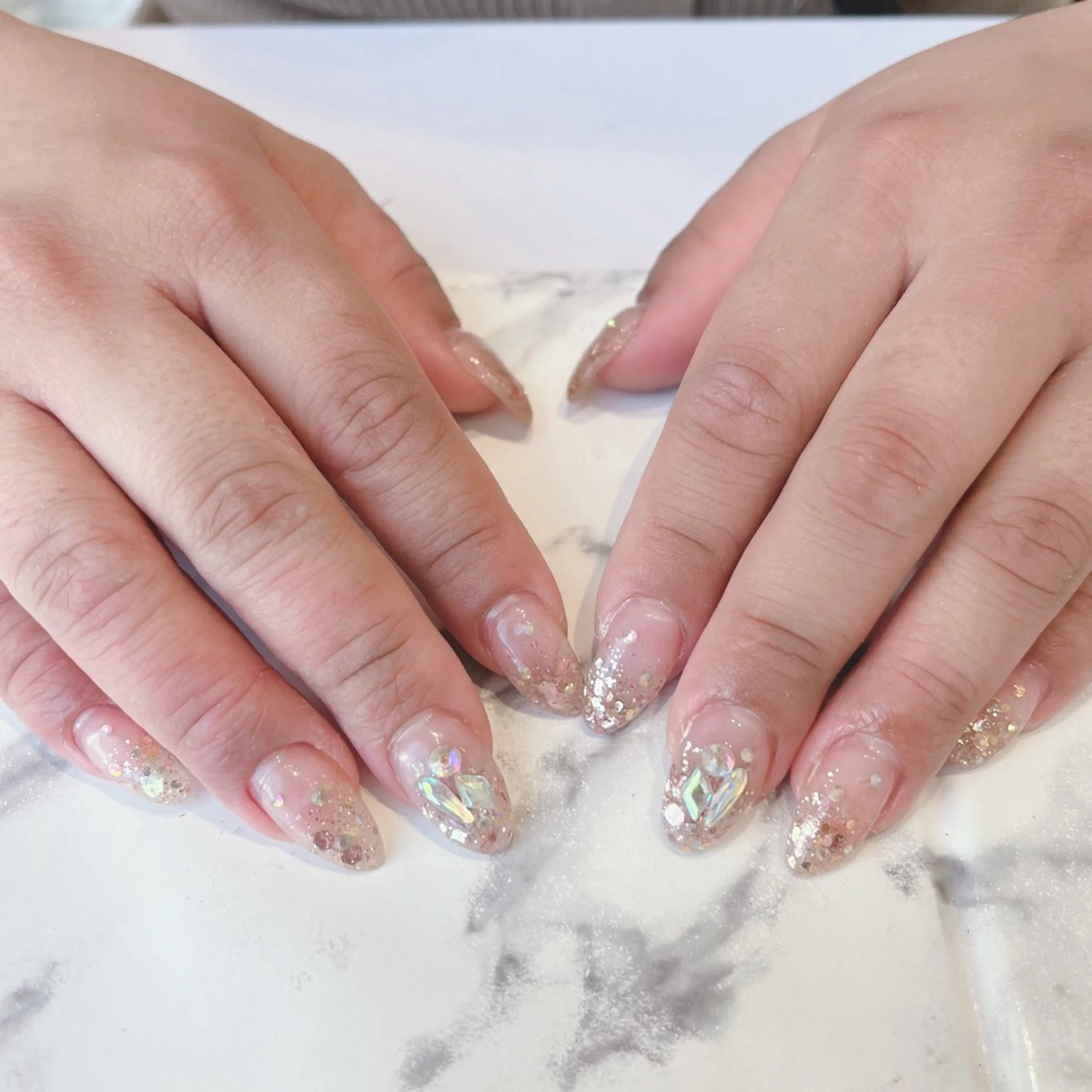 ネイル フレンチネイル ハート 韓国ネイル ミラーネイル ニュアンスネイル salon. Pualaのネイルデザイン