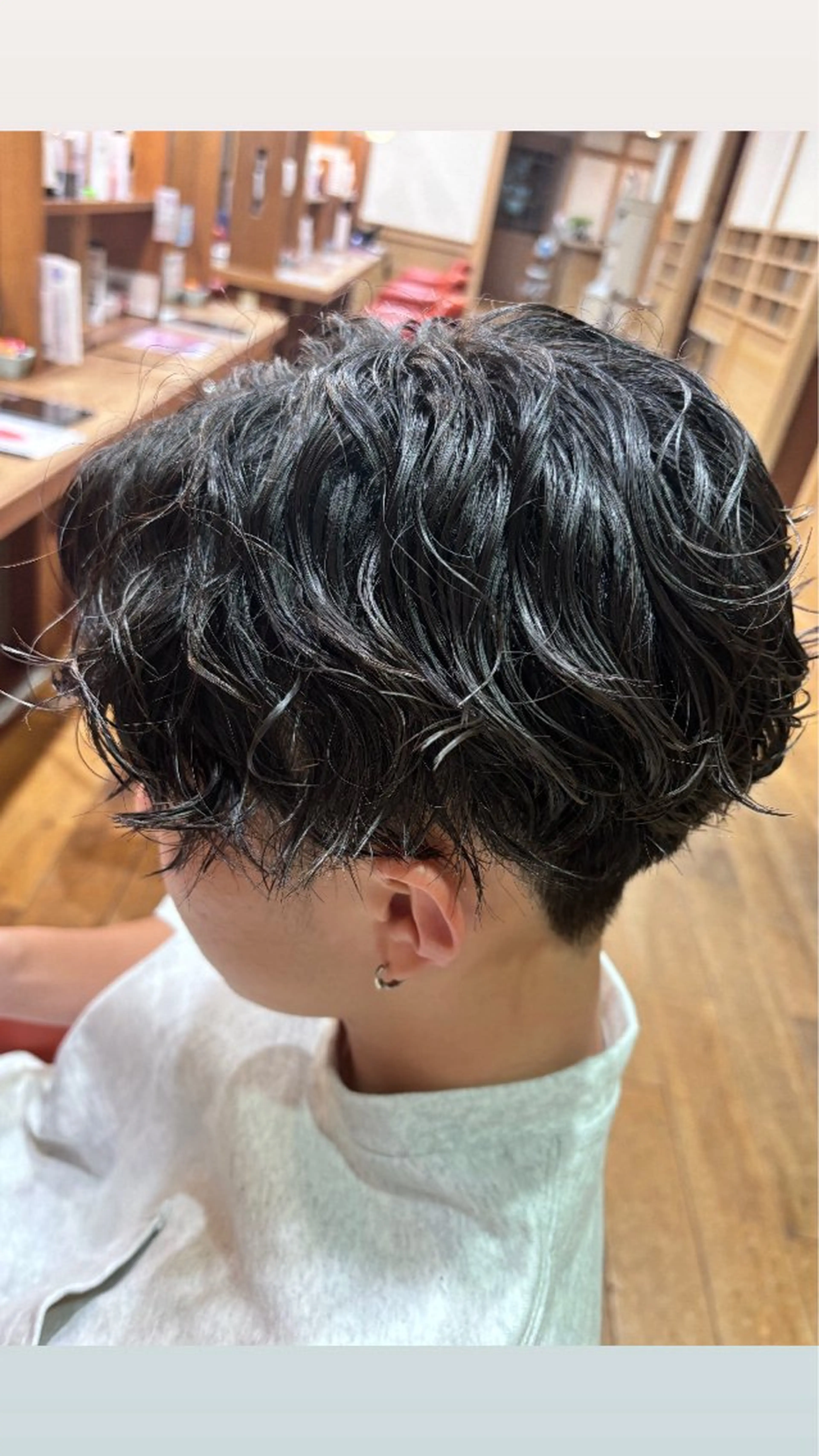 パーマ メンズ 花澤 紗更のヘアスタイル