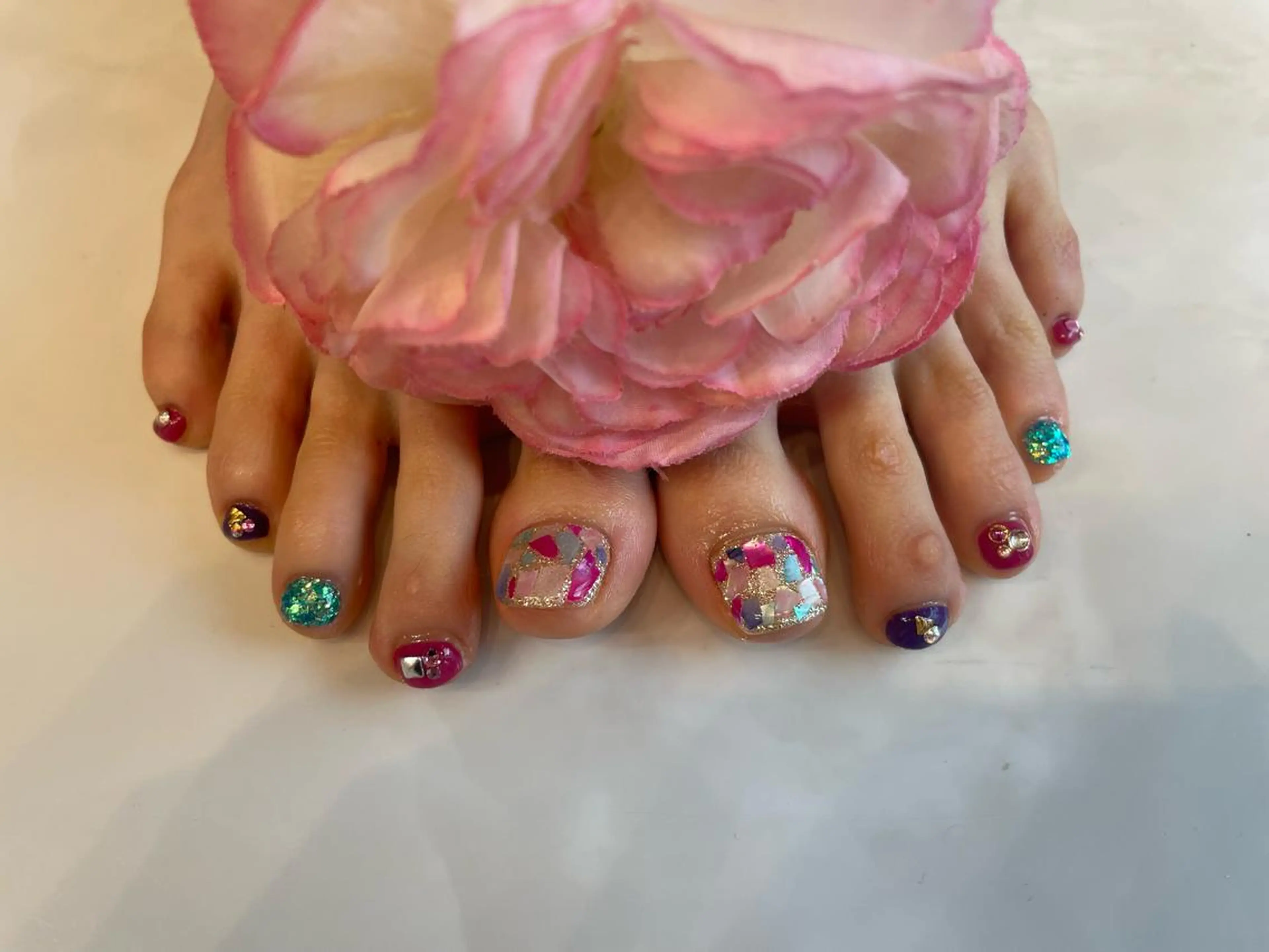 ネイル ♡ビジュール♡ NAIL &まつ毛のマツエク・マツパデザイン