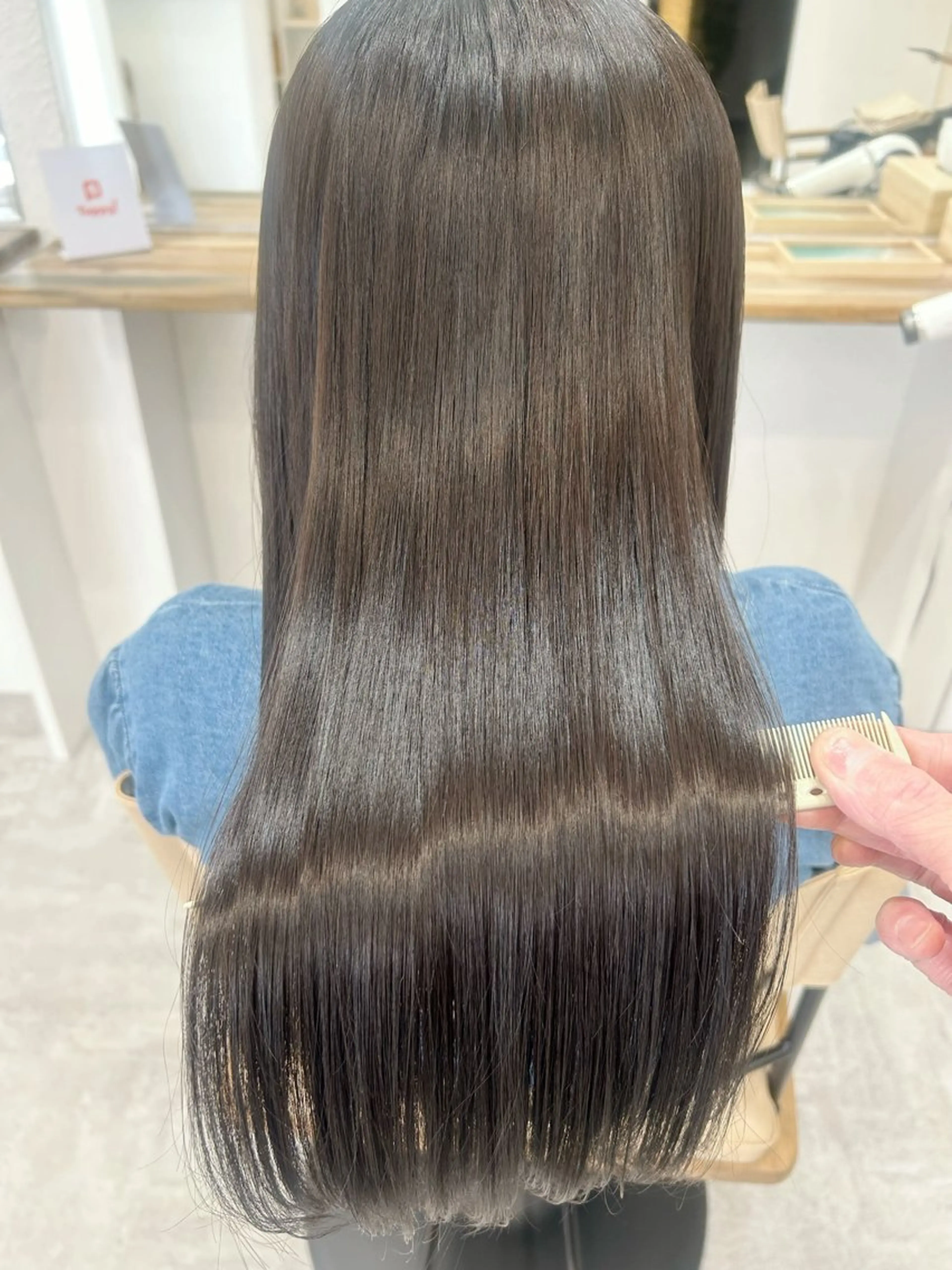 セミロング 名古 俊一のヘアスタイル