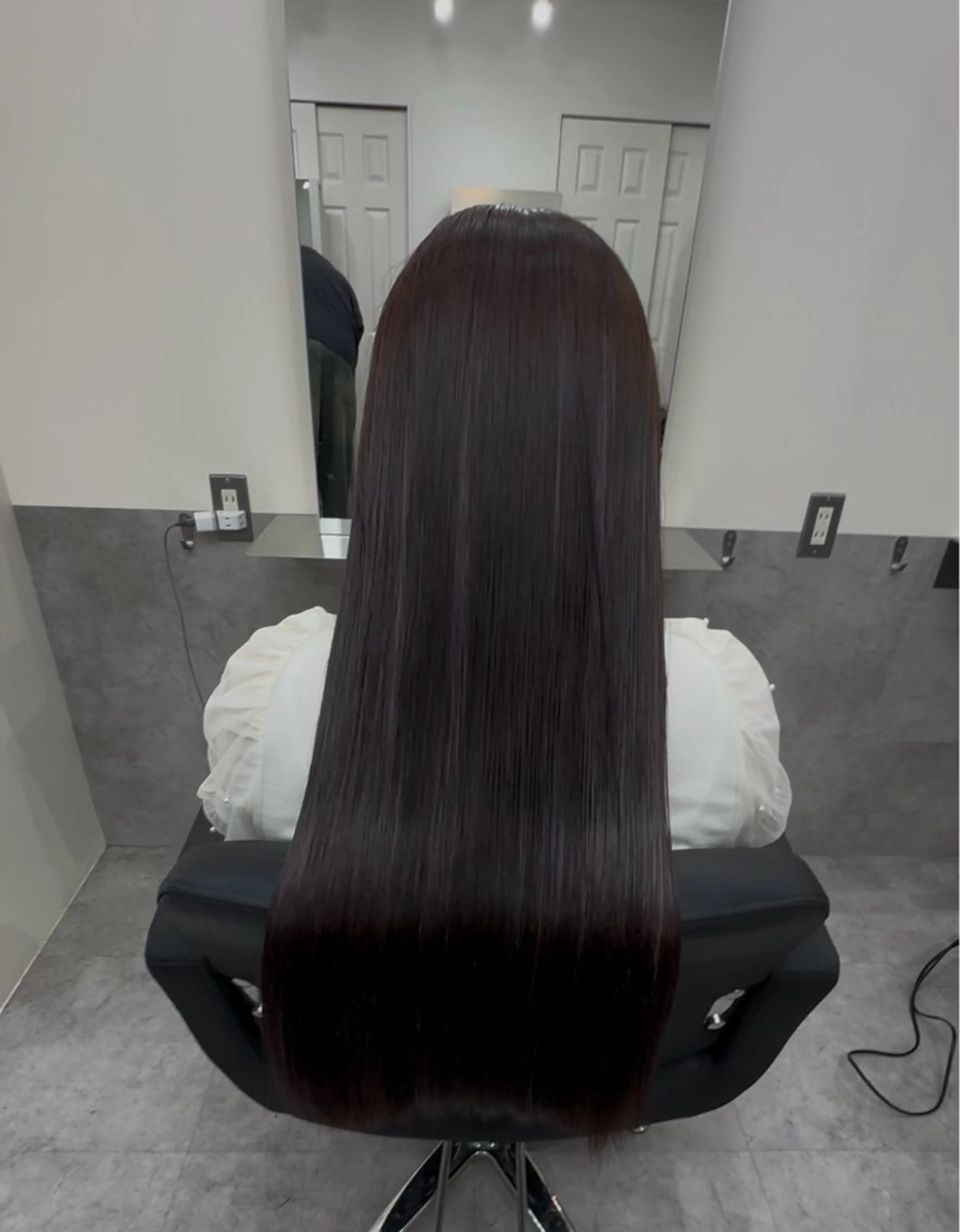 ロング トリートメント 🫧とぅるん艶髪🫧 透明感カラー×猿渡のヘアスタイル