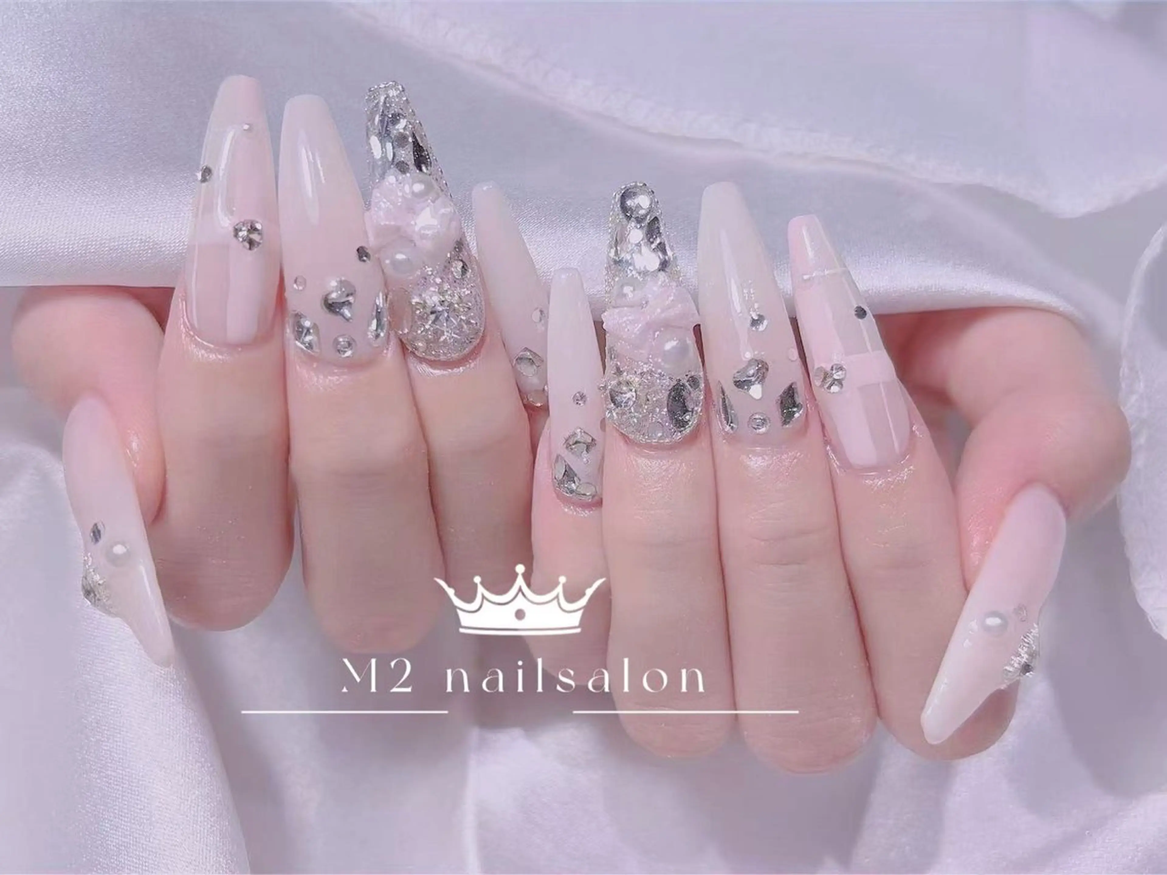 ネイル ジェルネイル マグネットネイル パラジェル バレンタイン ワンホンネイル ハンドネイル エムズ ハヤシのネイルデザイン