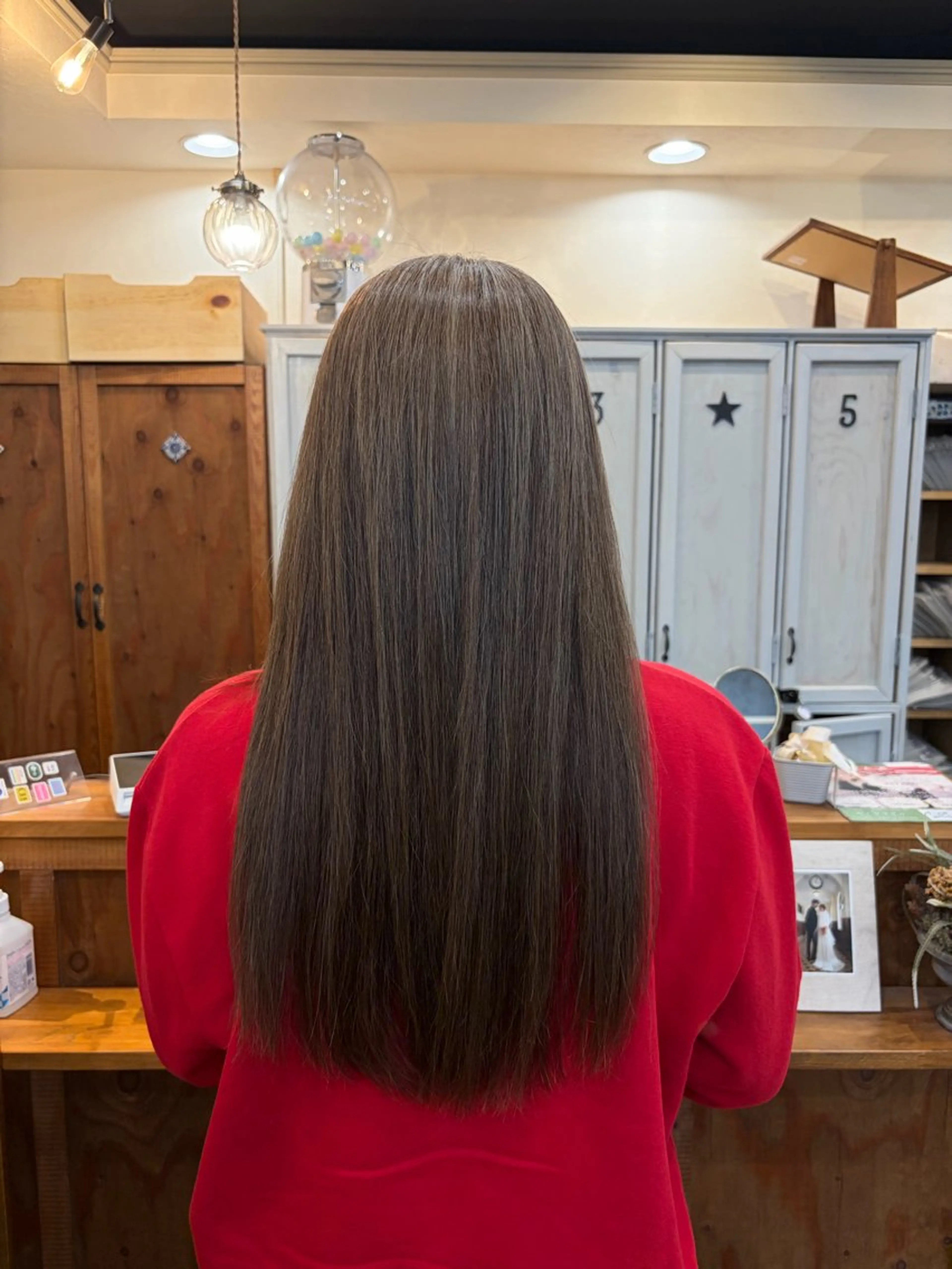 ロング 縮毛矯正 くろさわ あやか🌷のヘアスタイル