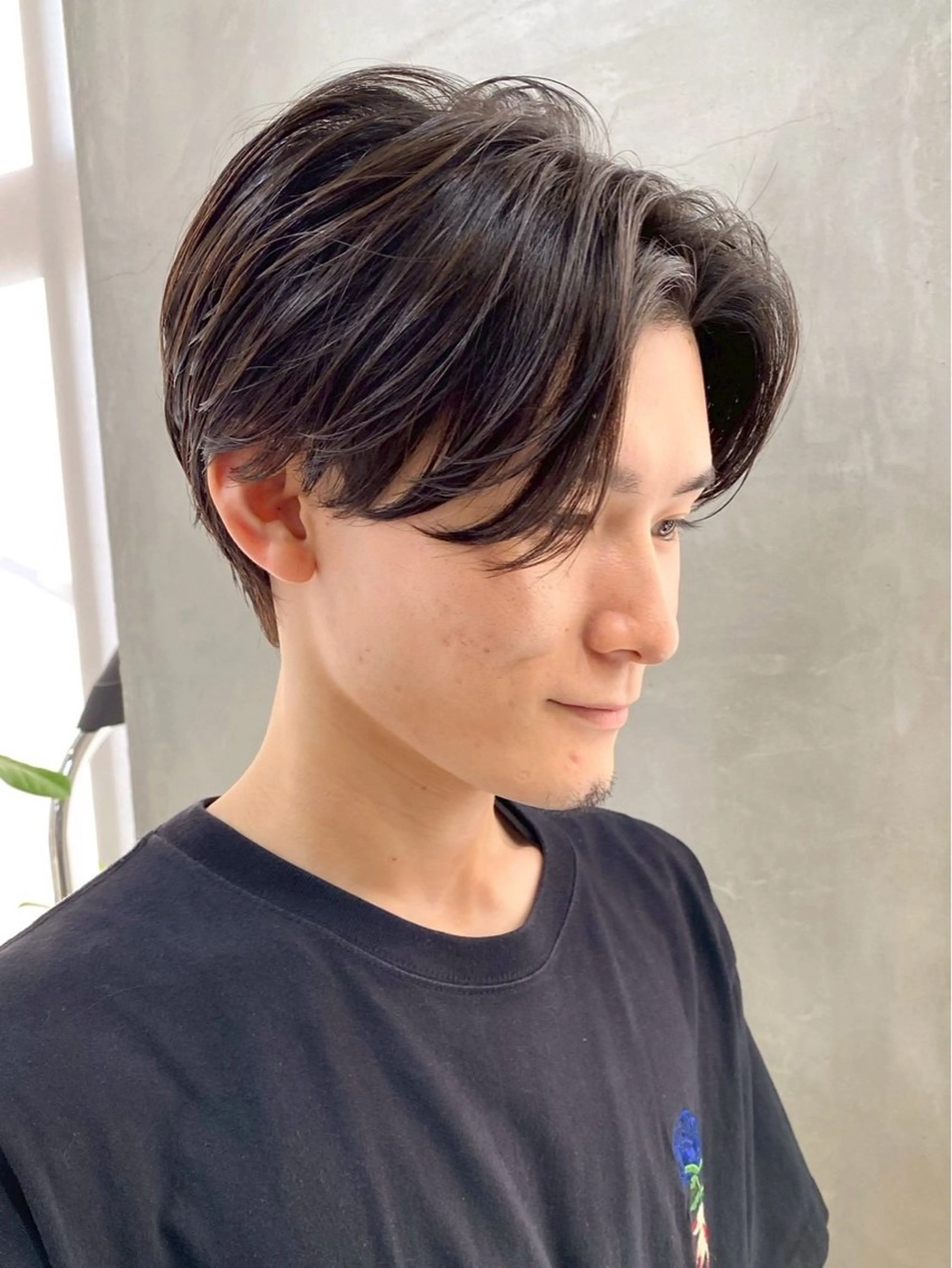 パーマ メンズ 岸田 和樹のヘアスタイル