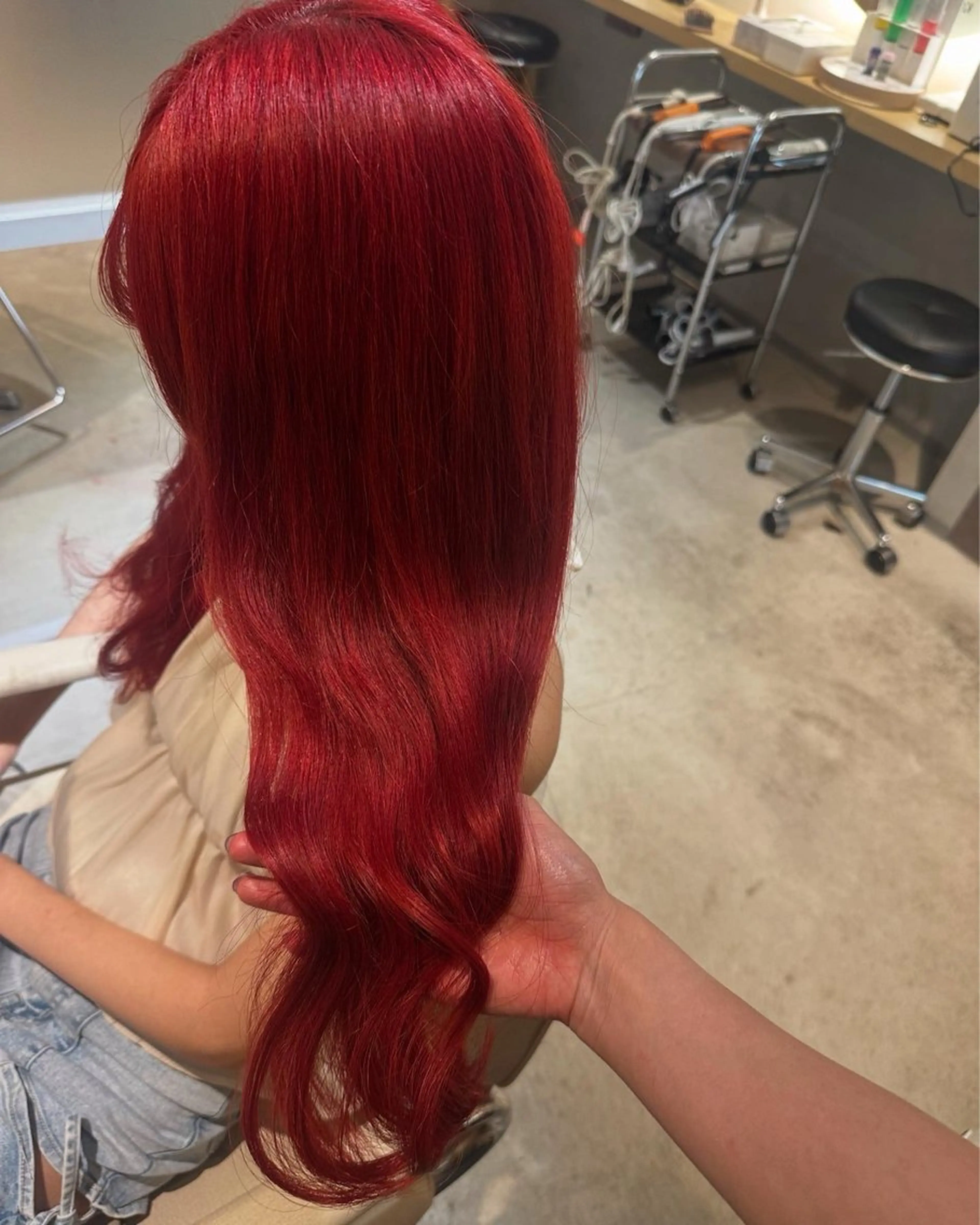 カラー カット ヘアカラー トリートメント 渡辺 麻衣のヘアスタイル