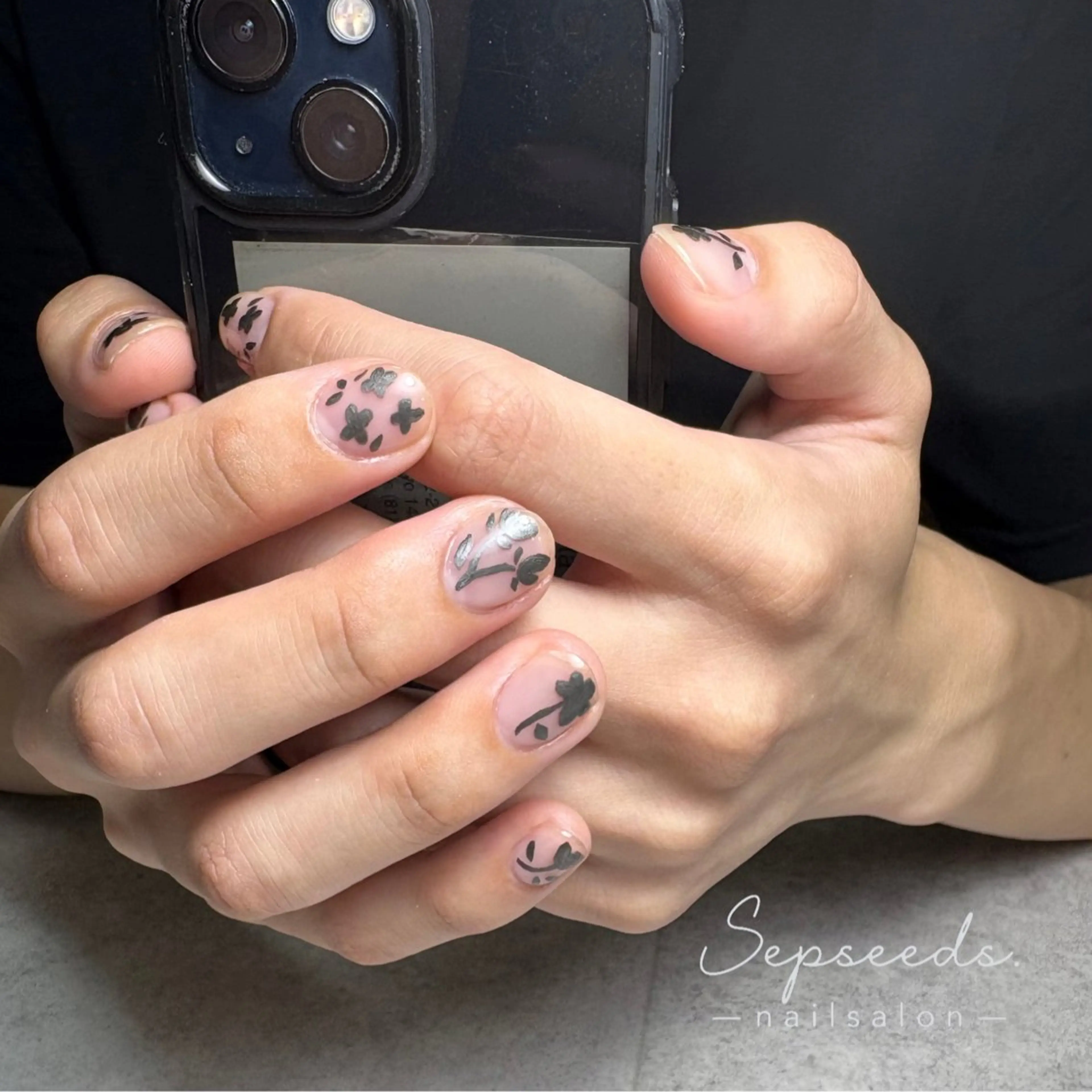 ネイル 持ち込み ショートネイル Sepseeds. 🌱朝9時～OK🤲のネイルデザイン