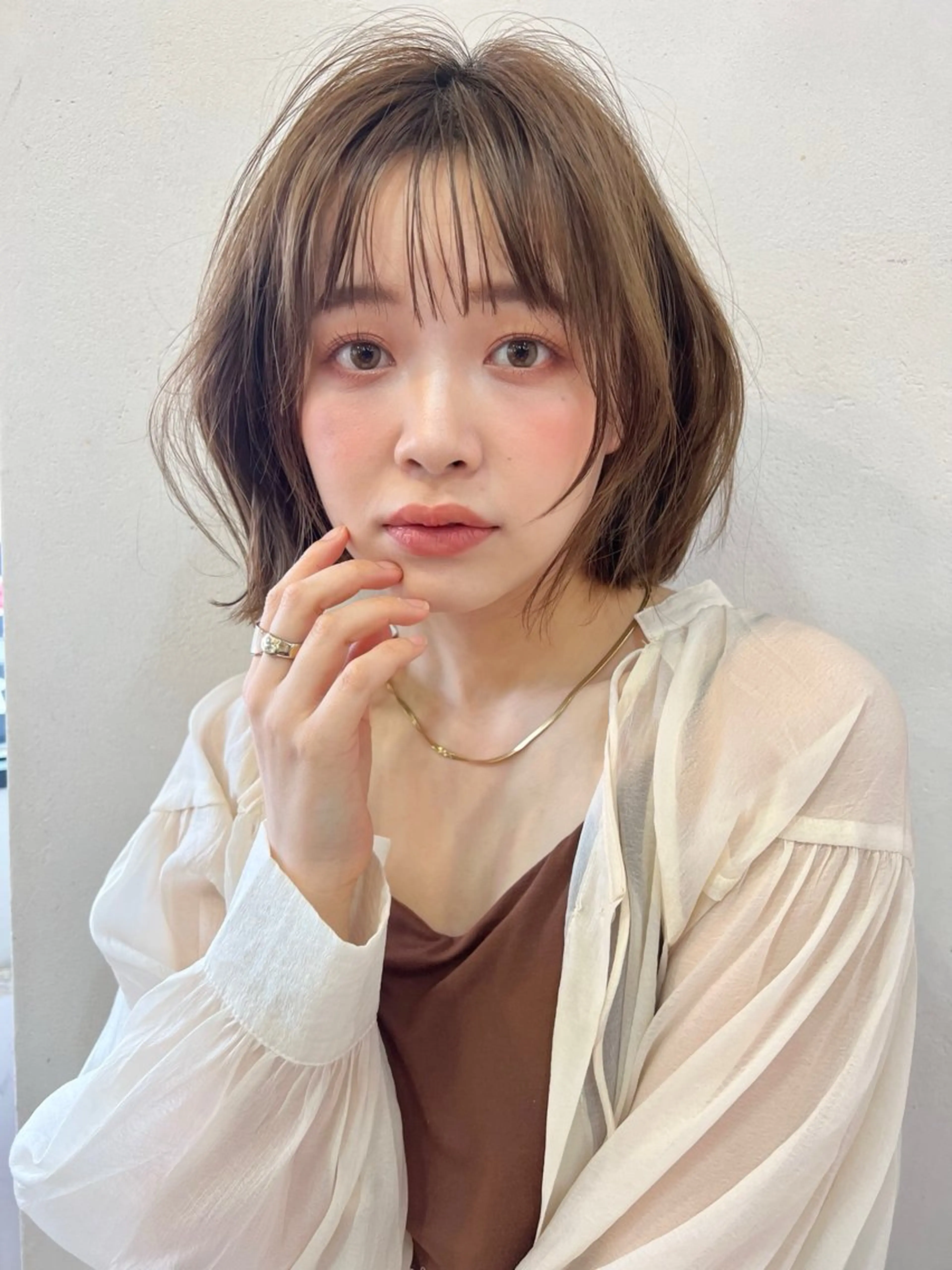 ミディアム ハイレイヤー/顔周り /レイヤーカットのヘアスタイル