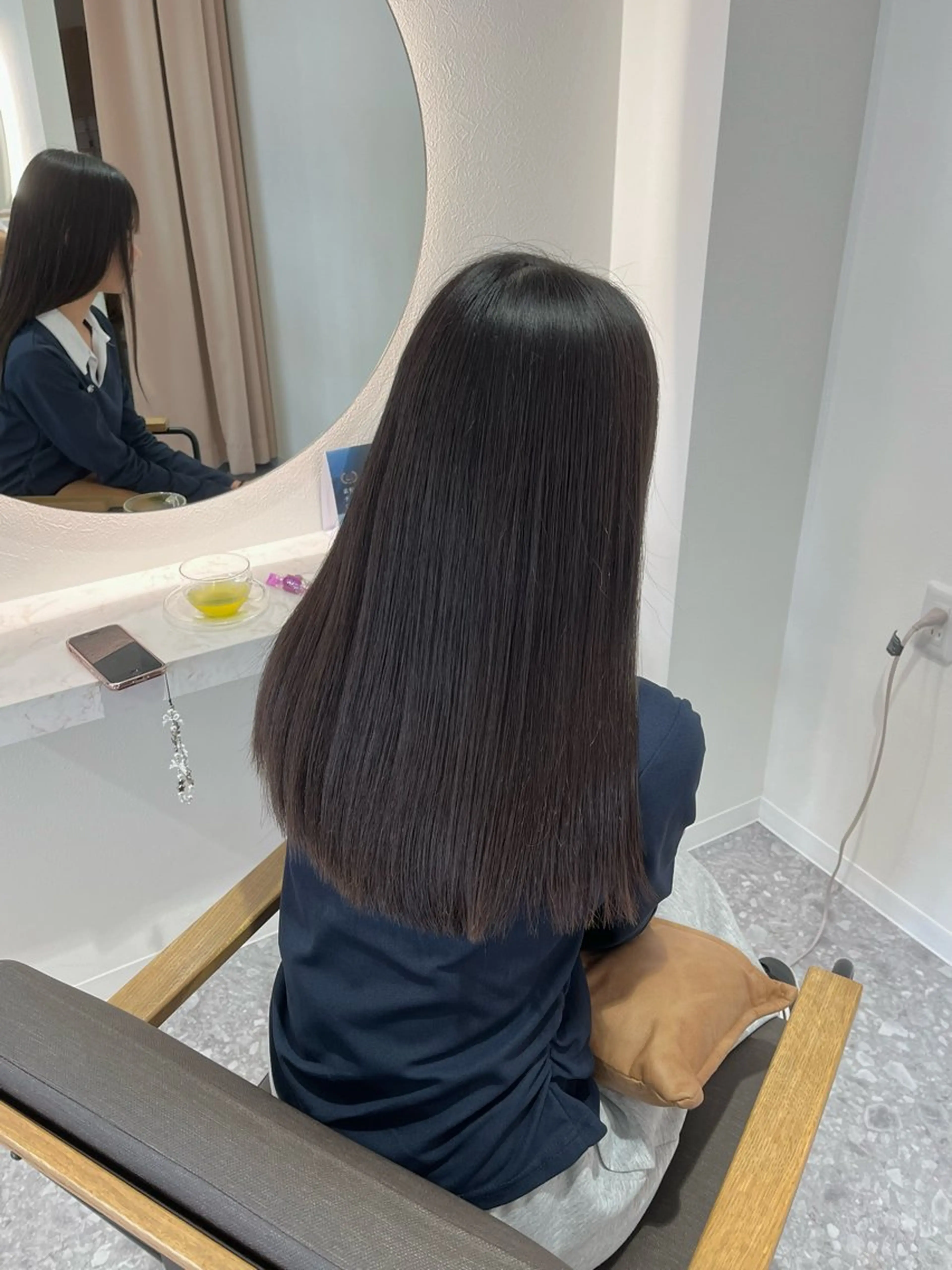 うる艶縮毛矯正+プレミアムトリートメントの写真