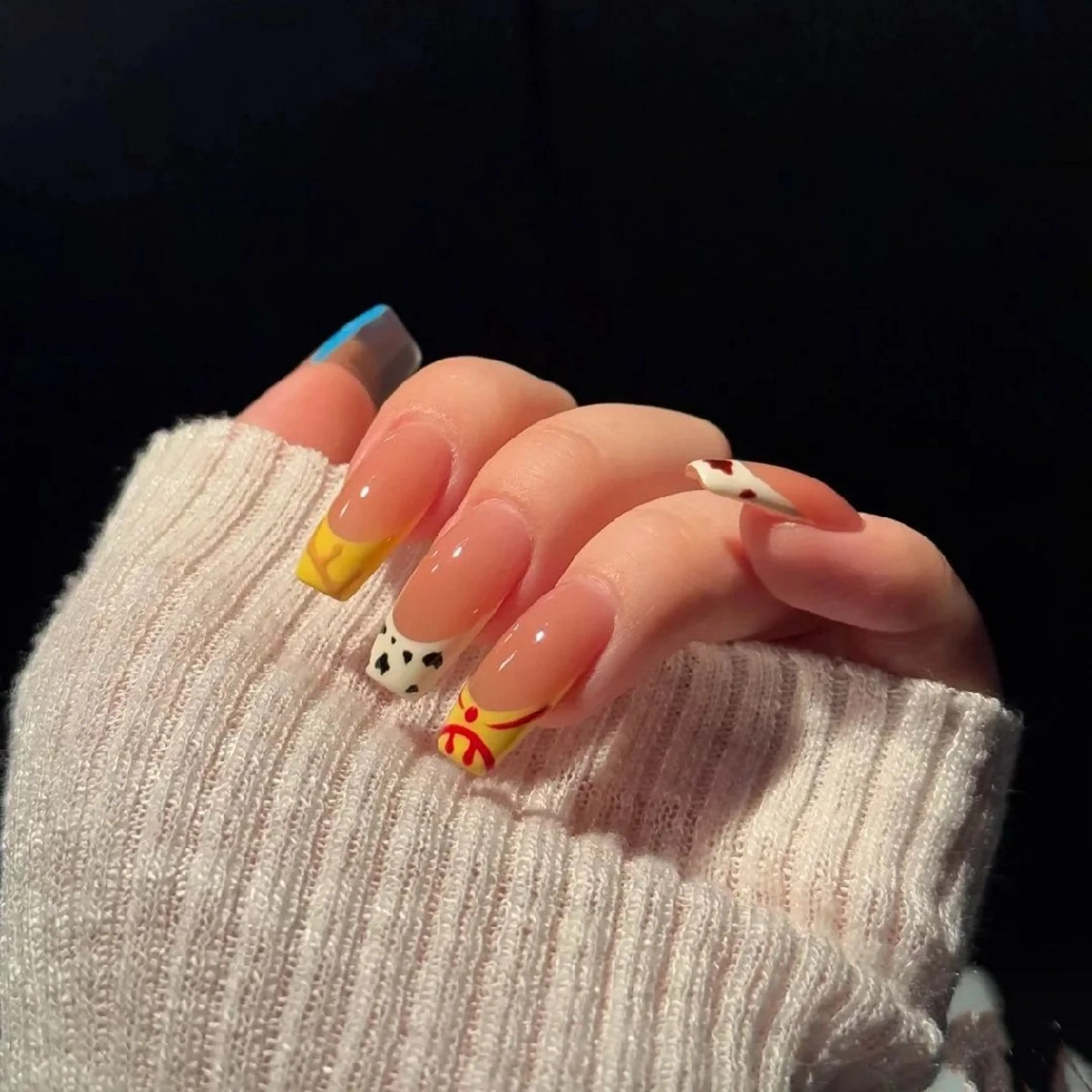 ネイル ハンドネイル ハンドケア MonAmie NailSalonのネイルデザイン