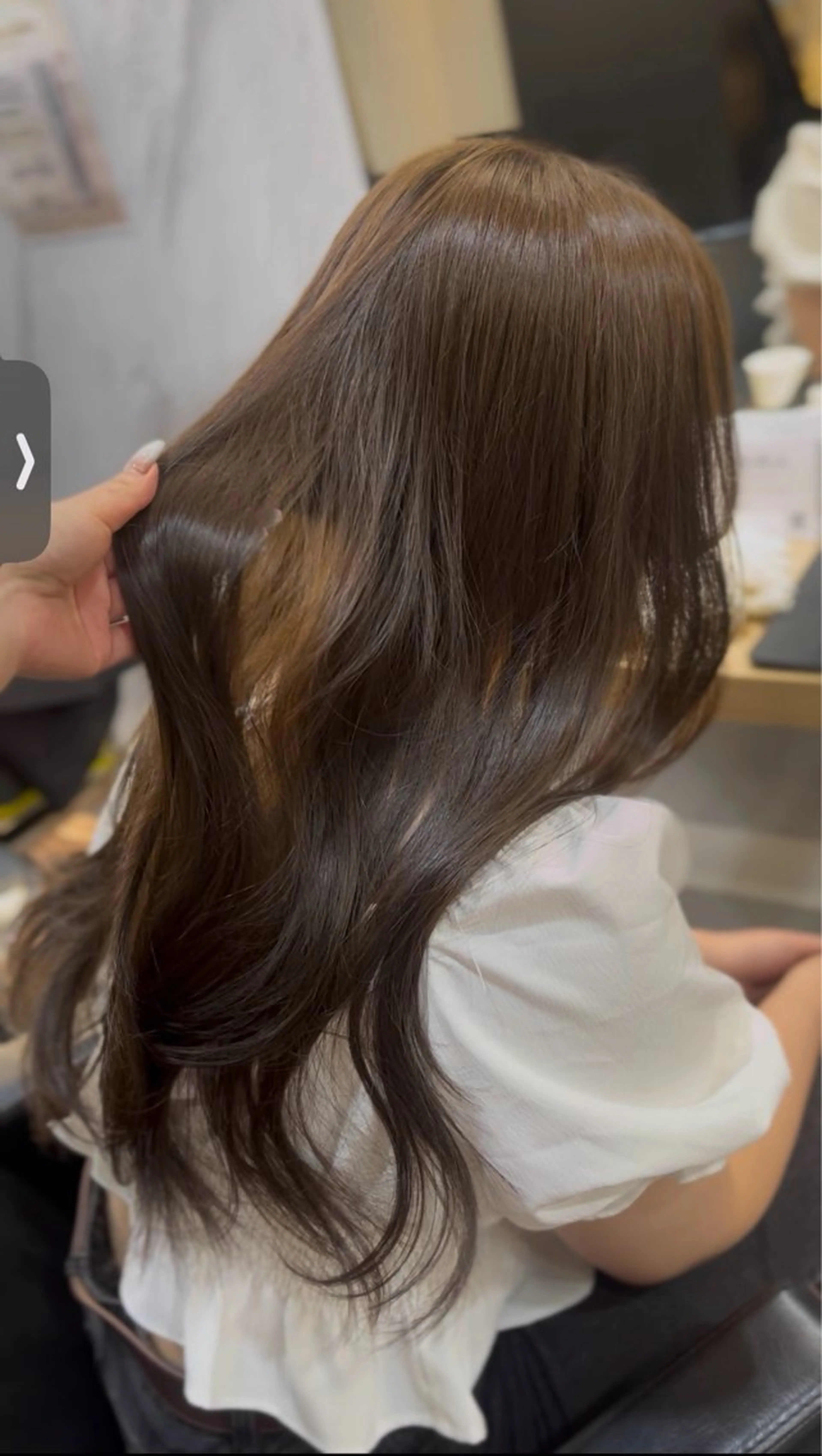 ロング 菅原 胡桃のヘアスタイル
