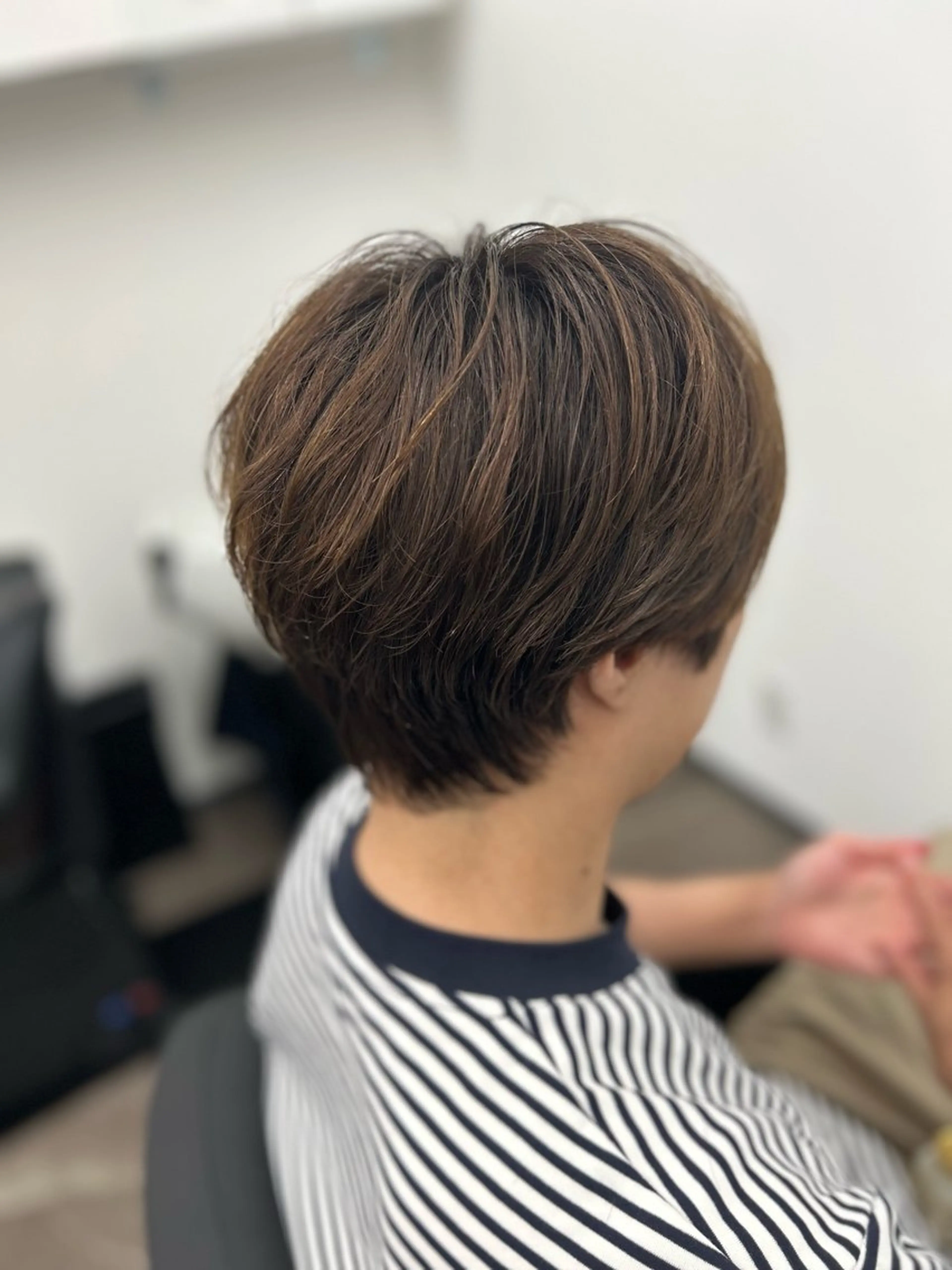 ショート カット 野村 泰平のヘアスタイル