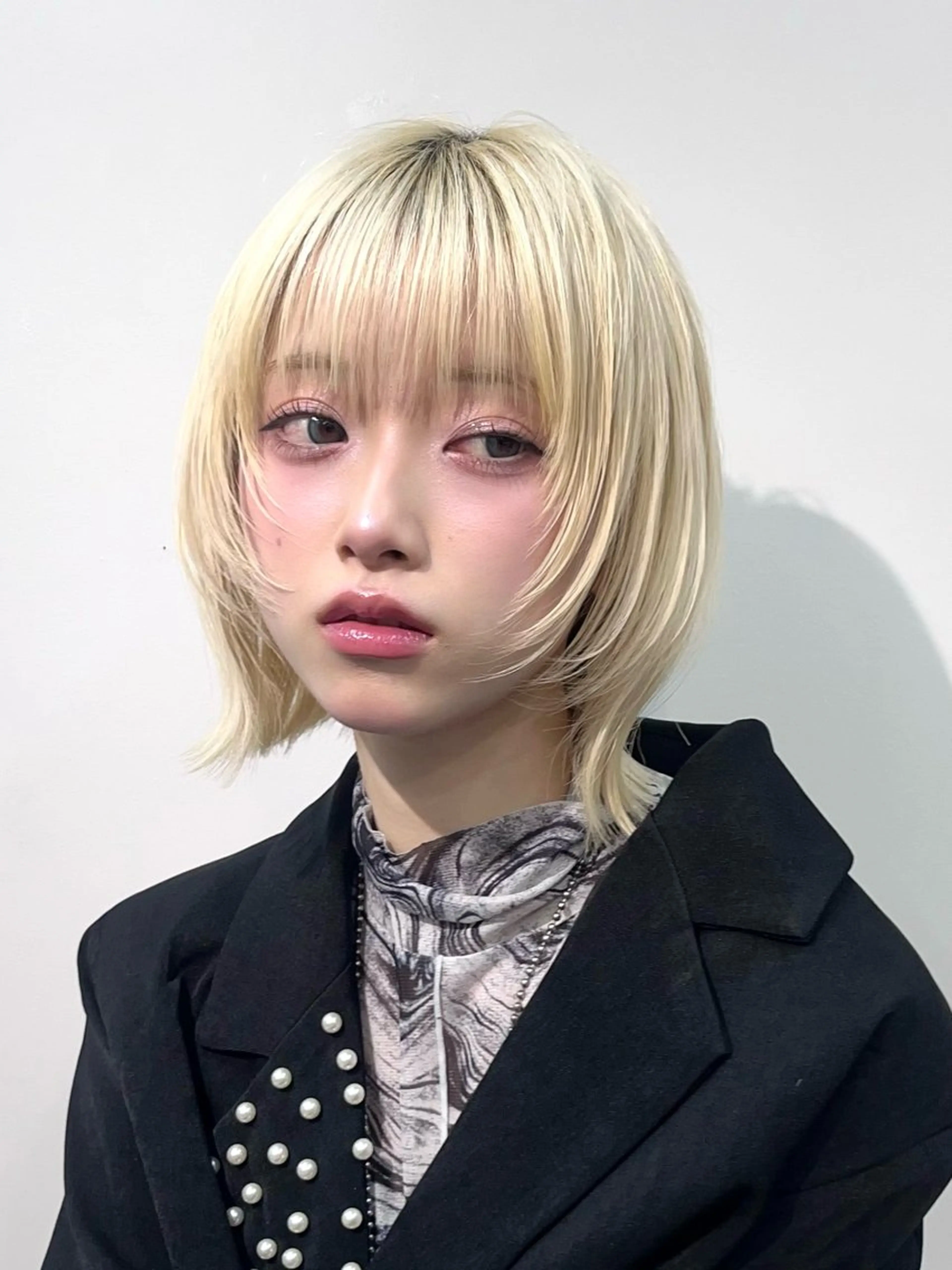 ミディアム ウルフ🦋顔まわり ❤︎ ͛MEIのヘアスタイル