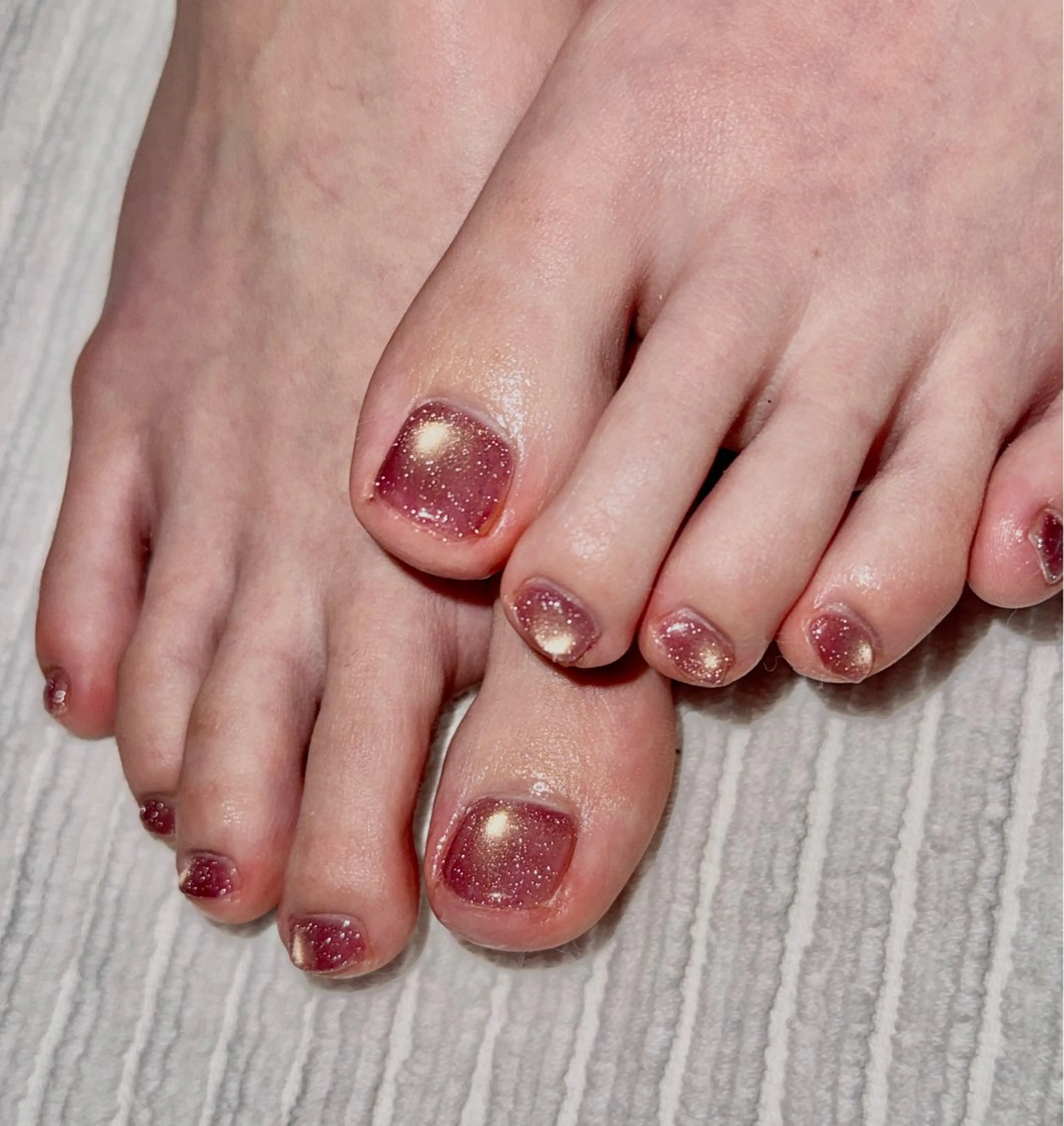 フットネイル❣️【マグネットorフラッシュ】ワンカラー🧲✨初回他店様オフ無料の写真