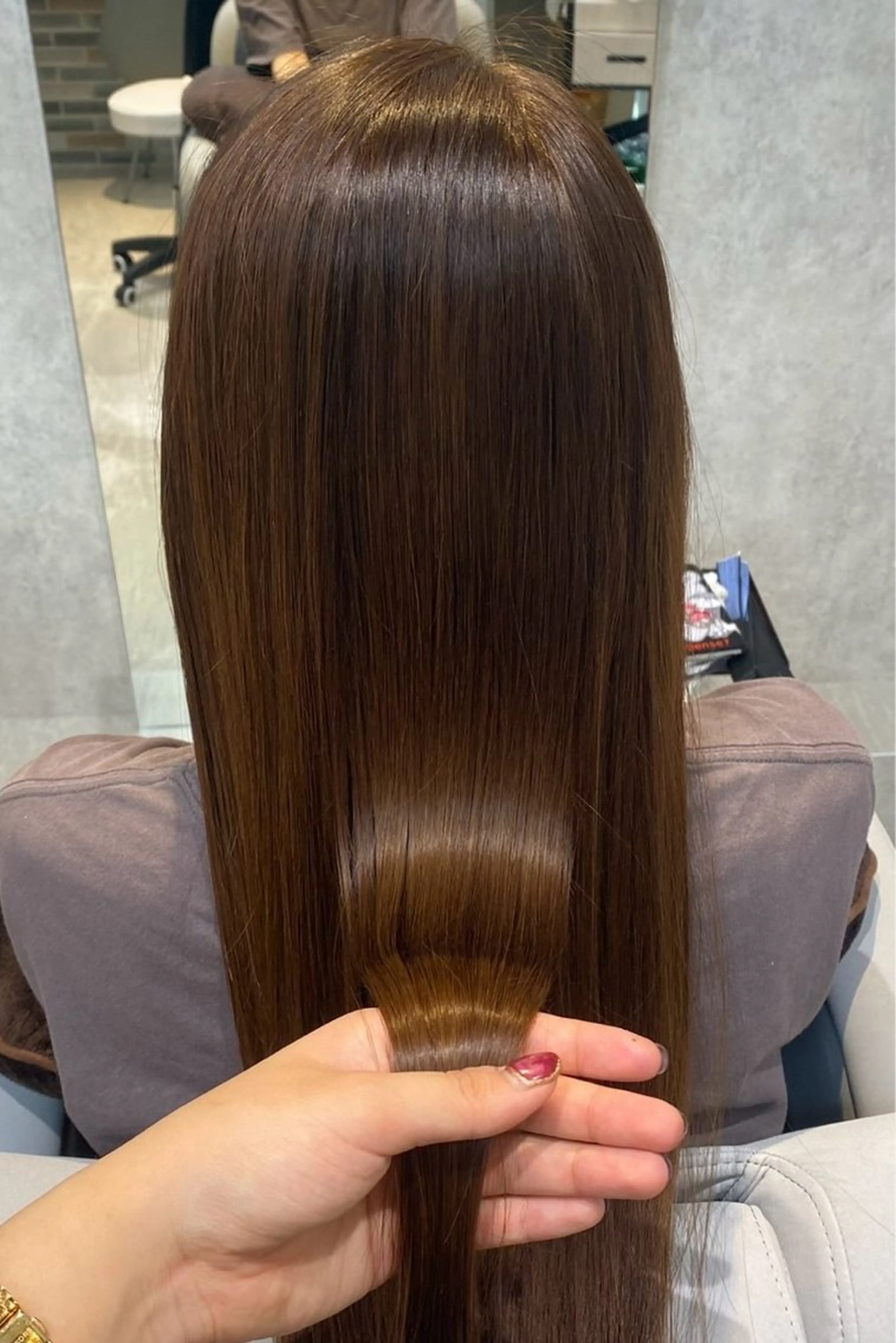 ロング 艶髪ハイトーン特化 梅田美容室SLYのヘアスタイル