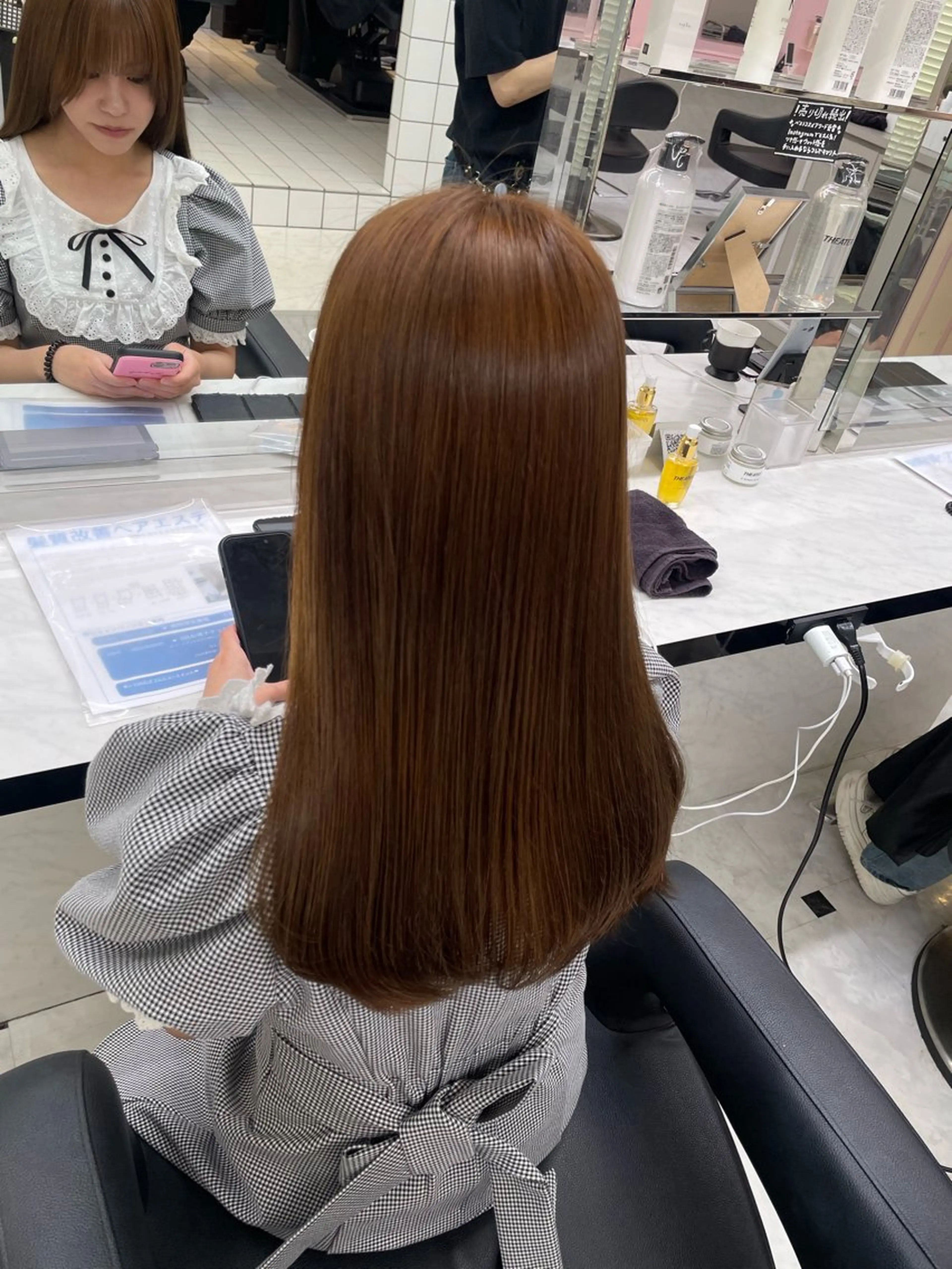 セミロング カット 縮毛矯正 うる艶トレンドヘア 🕊️上野BABYのヘアスタイル