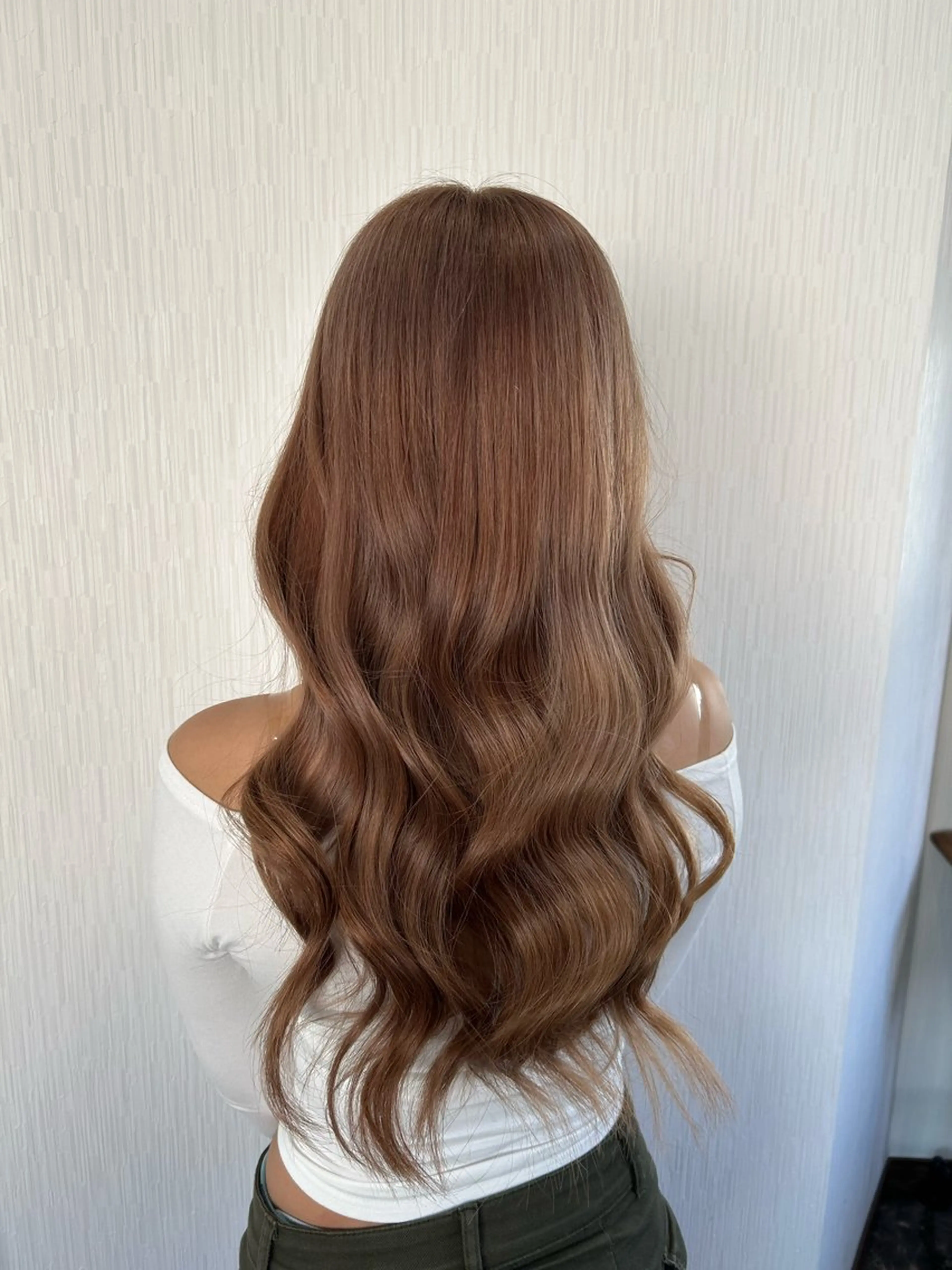 カラー MERU /グランディールのヘアスタイル