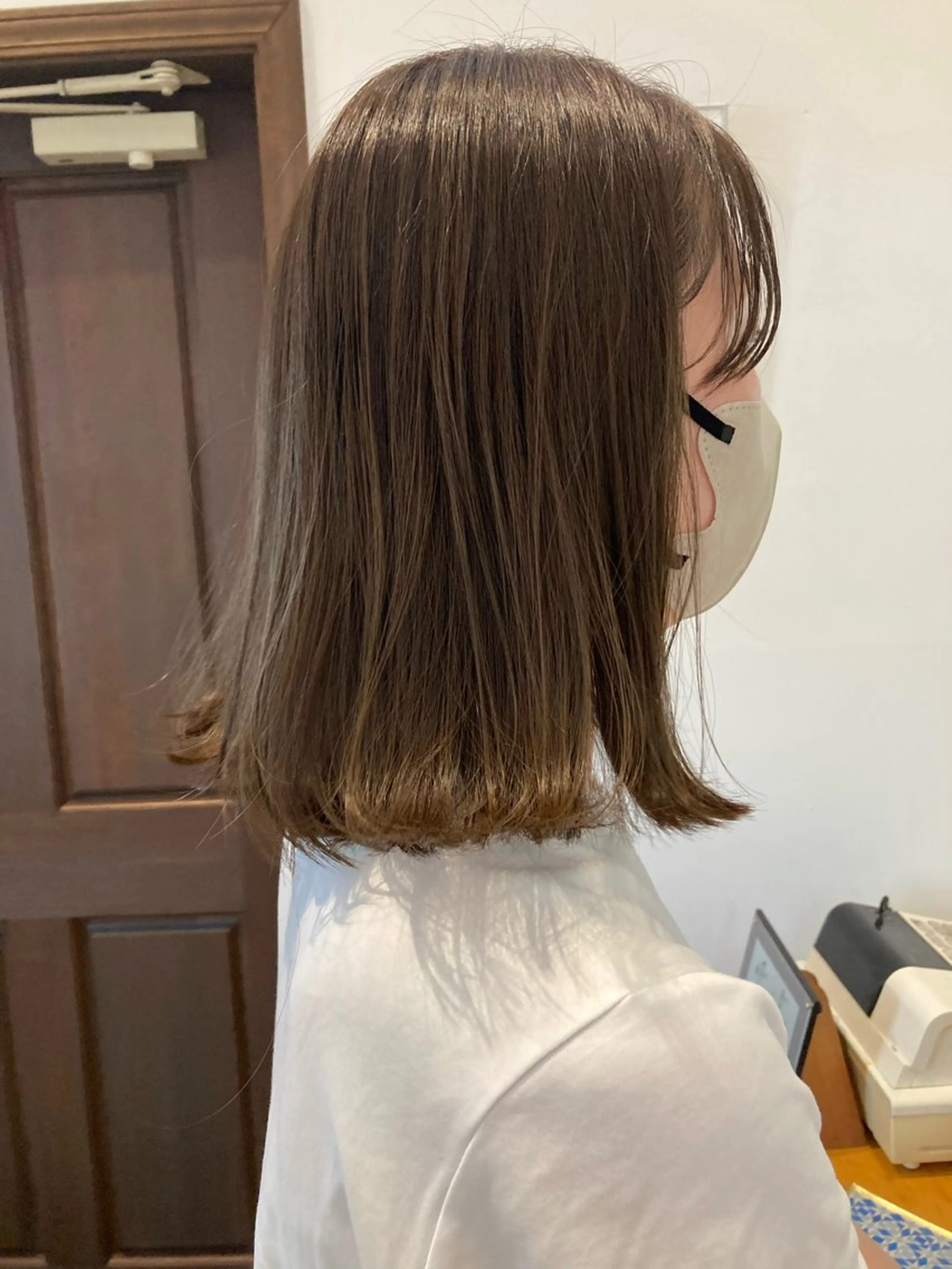 ミディアム カラー 金子 歩実のヘアスタイル