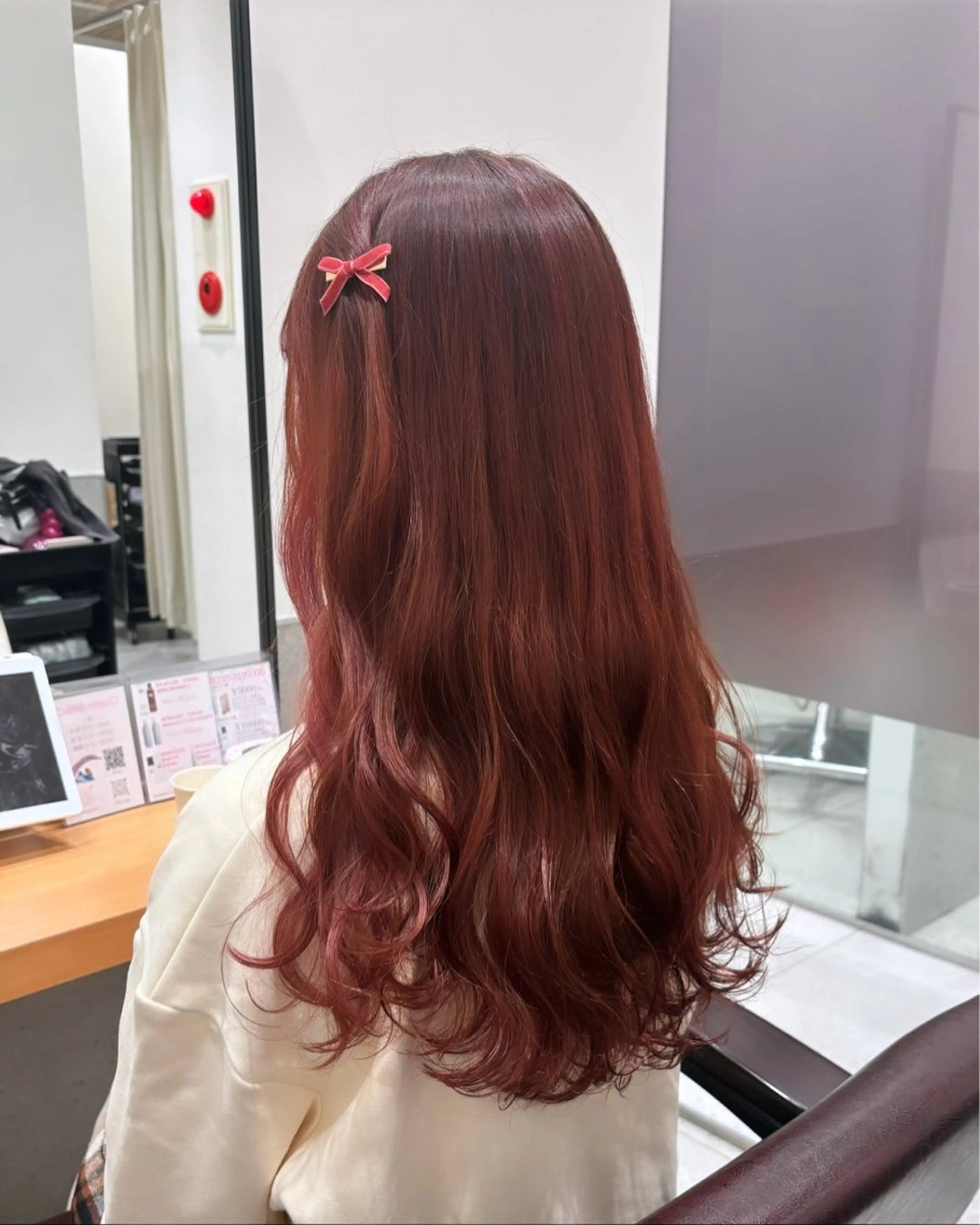 セミロング カラー 💗ガーリーヘア🎀 saki💗のヘアスタイル