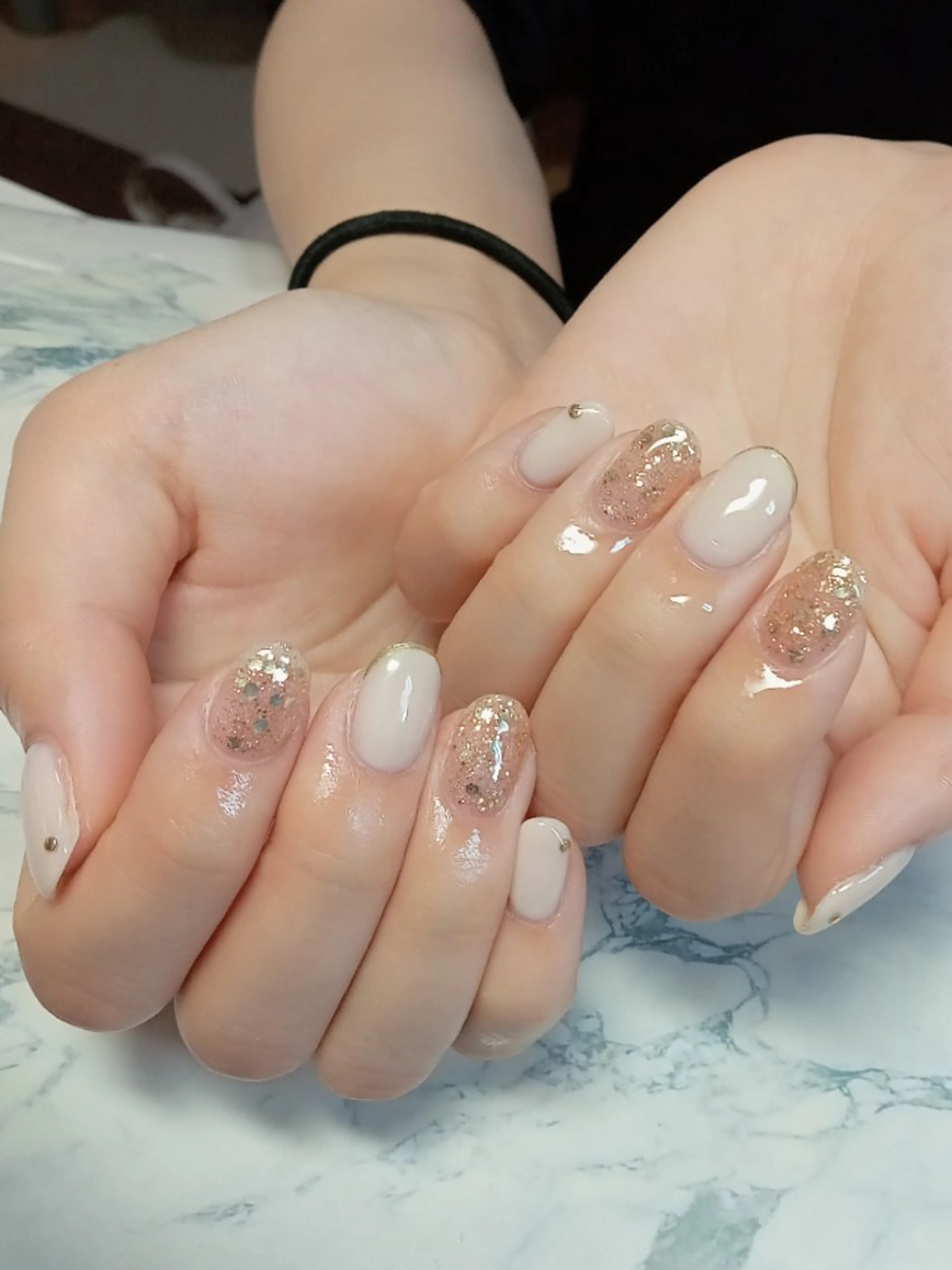 ネイル フラワーネイル ジェルネイル キラキラネイル ミラーネイル オフィスネイル ハンドネイル flure de neige yukiのネイルデザイン