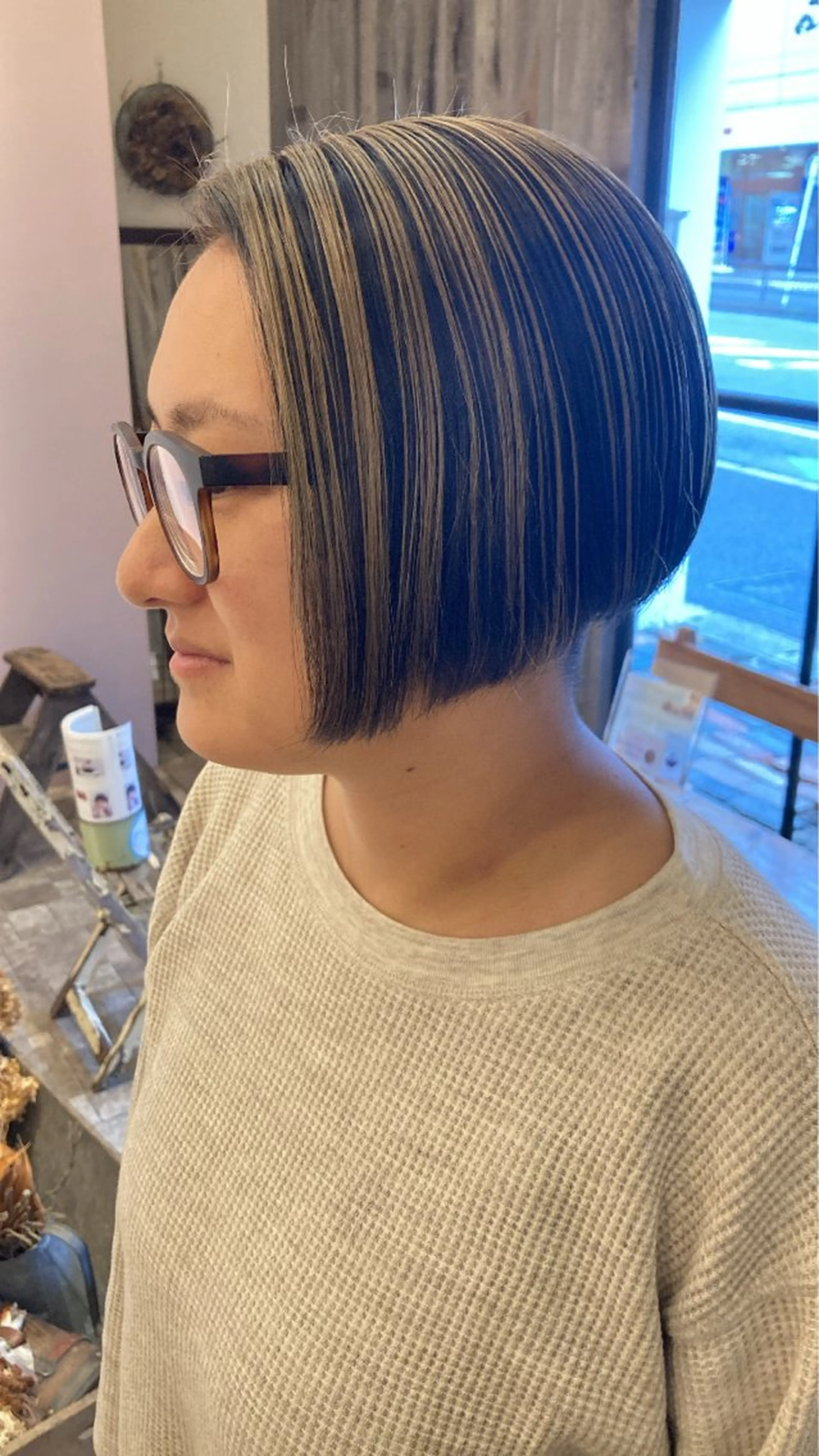 ショート カット ヘアカラー 米谷 真奈美のヘアスタイル