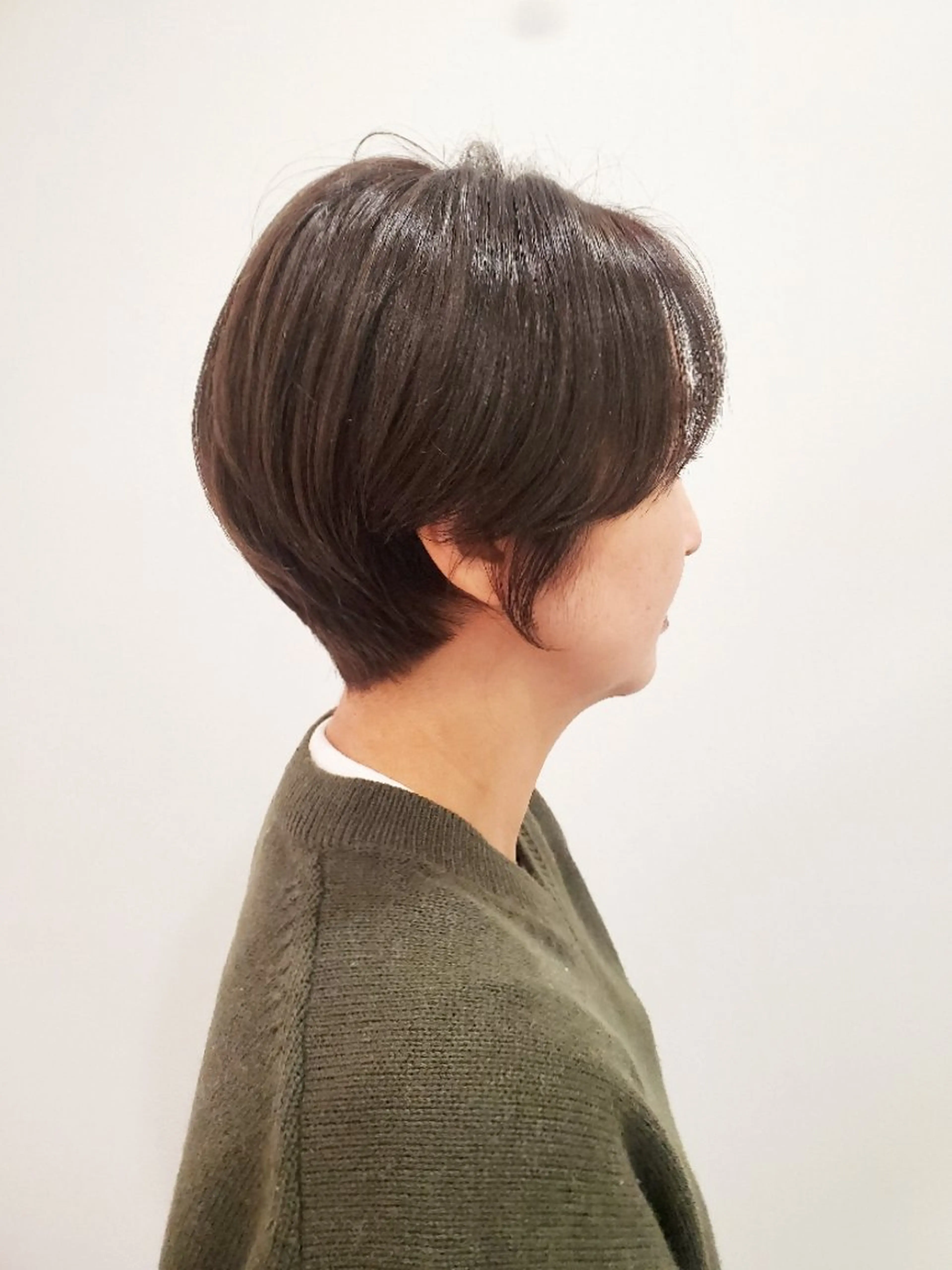 ショート カラー カット ヘアカラー トリートメント ヘッドスパ 齋藤 愛美のヘアスタイル