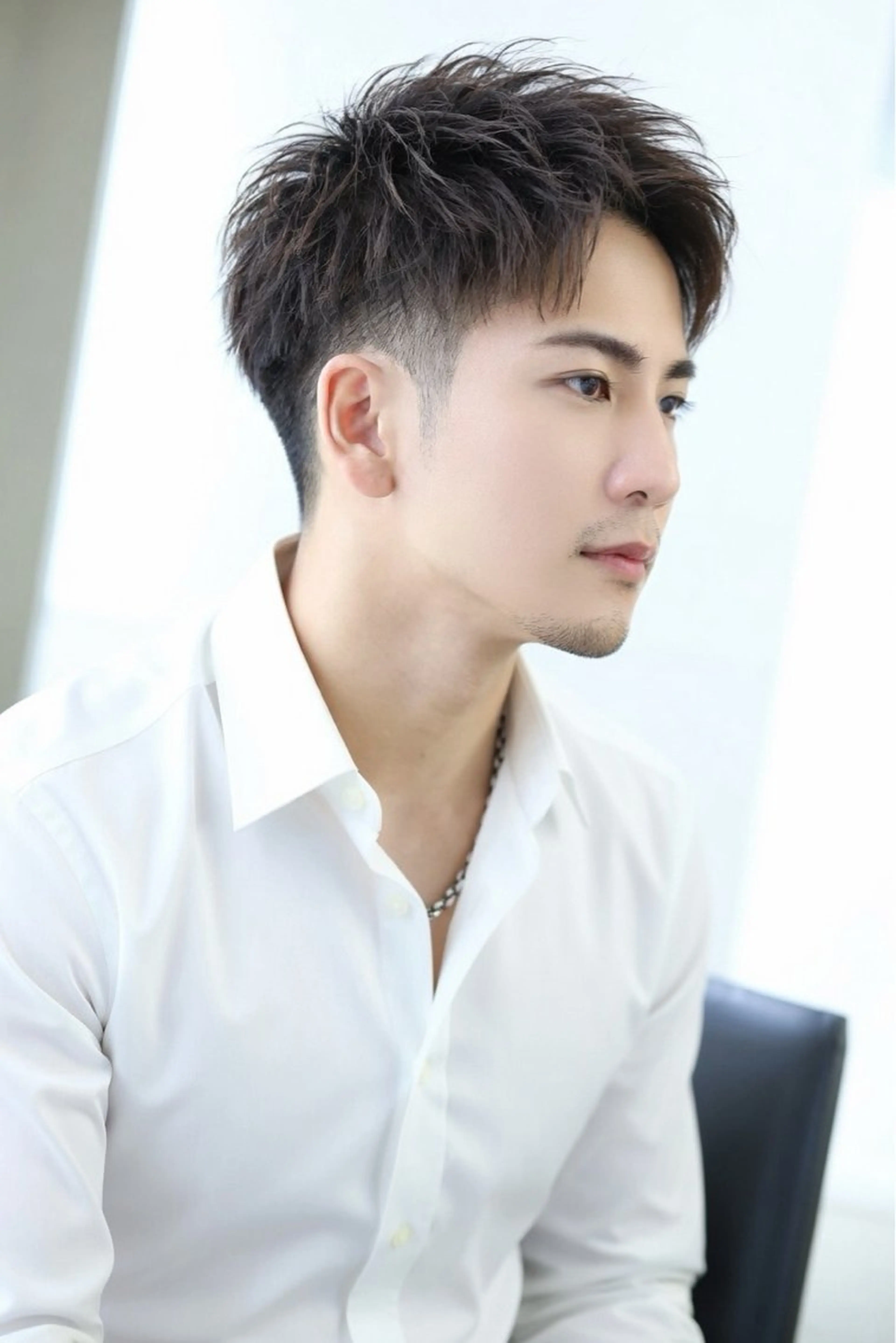 メンズ 透明感カラー/ 髪質改善/近藤大二郎のヘアスタイル