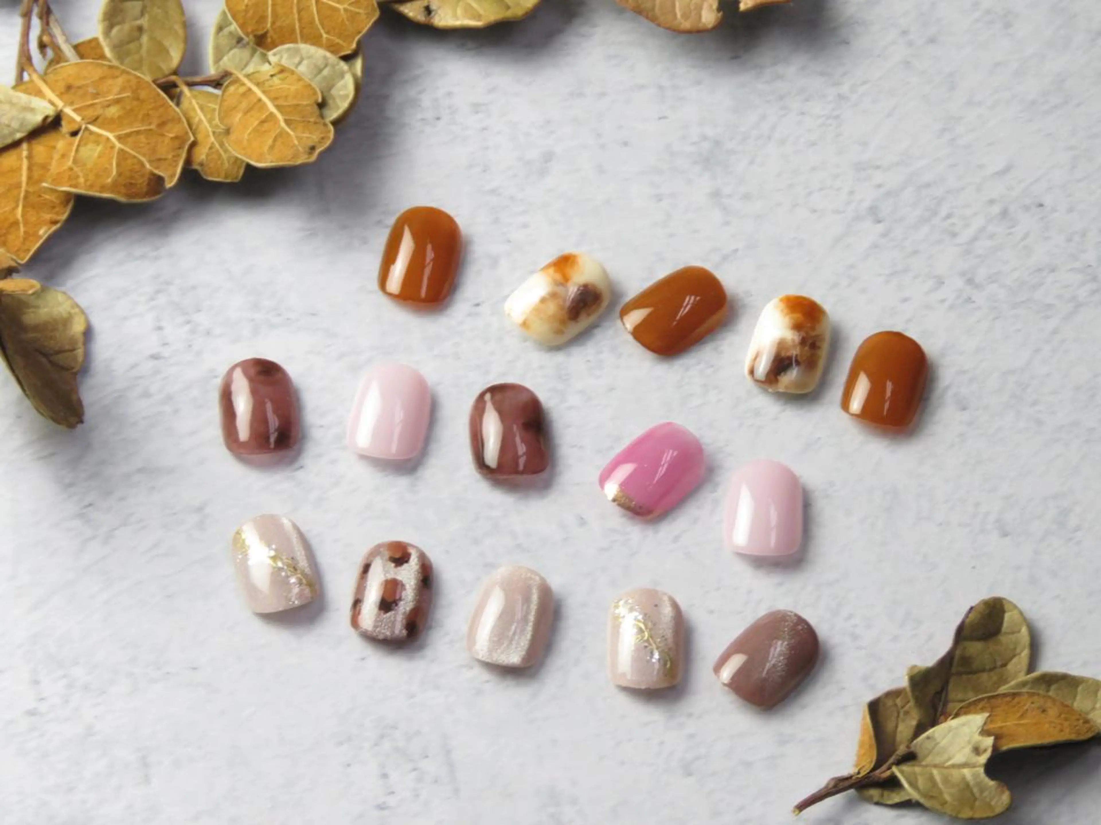 ネイル IN MENE所属・IN MENEのネイルデザイン