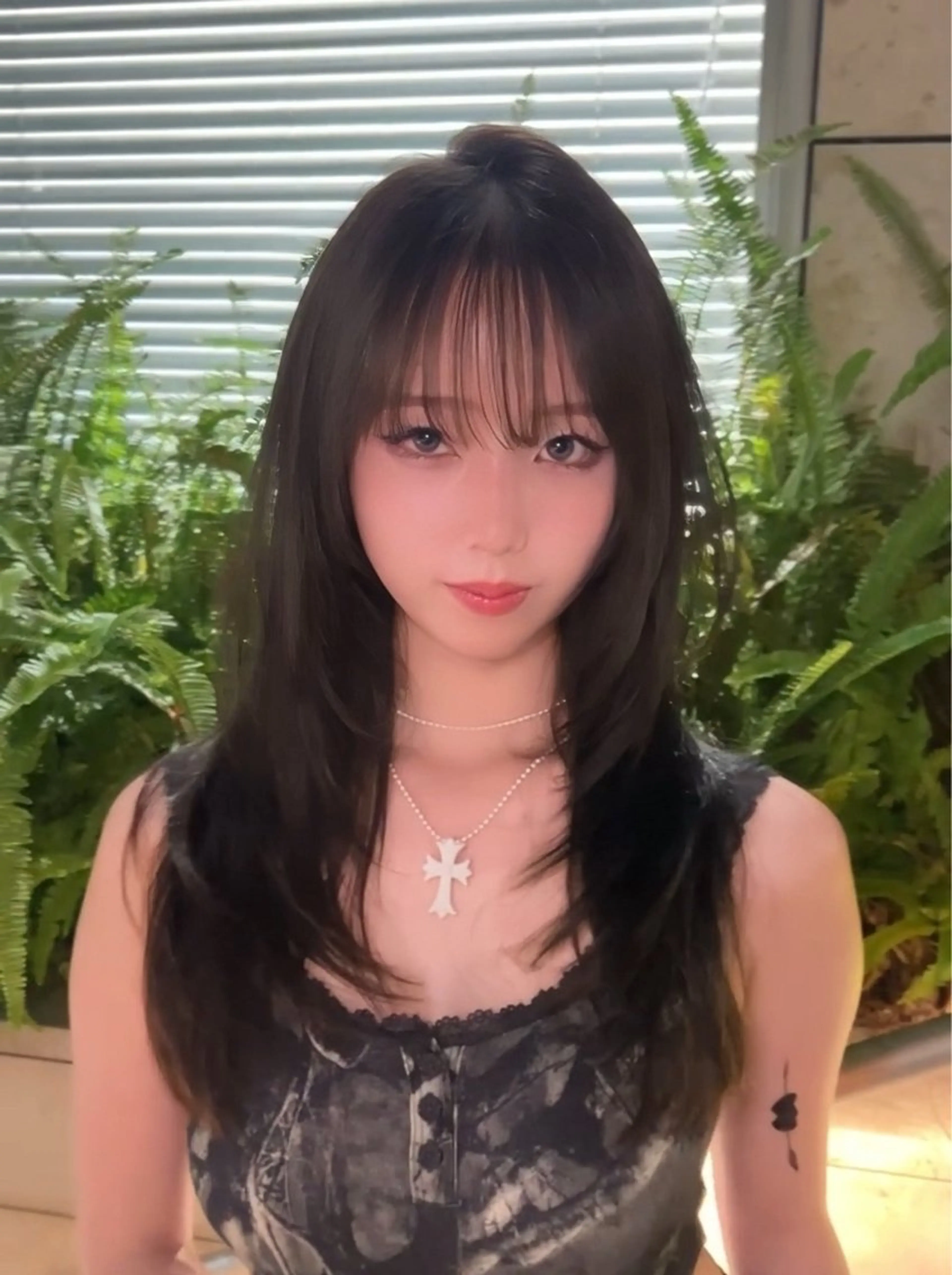 ロング ヘアカラー 吉村 駿佑のヘアスタイル