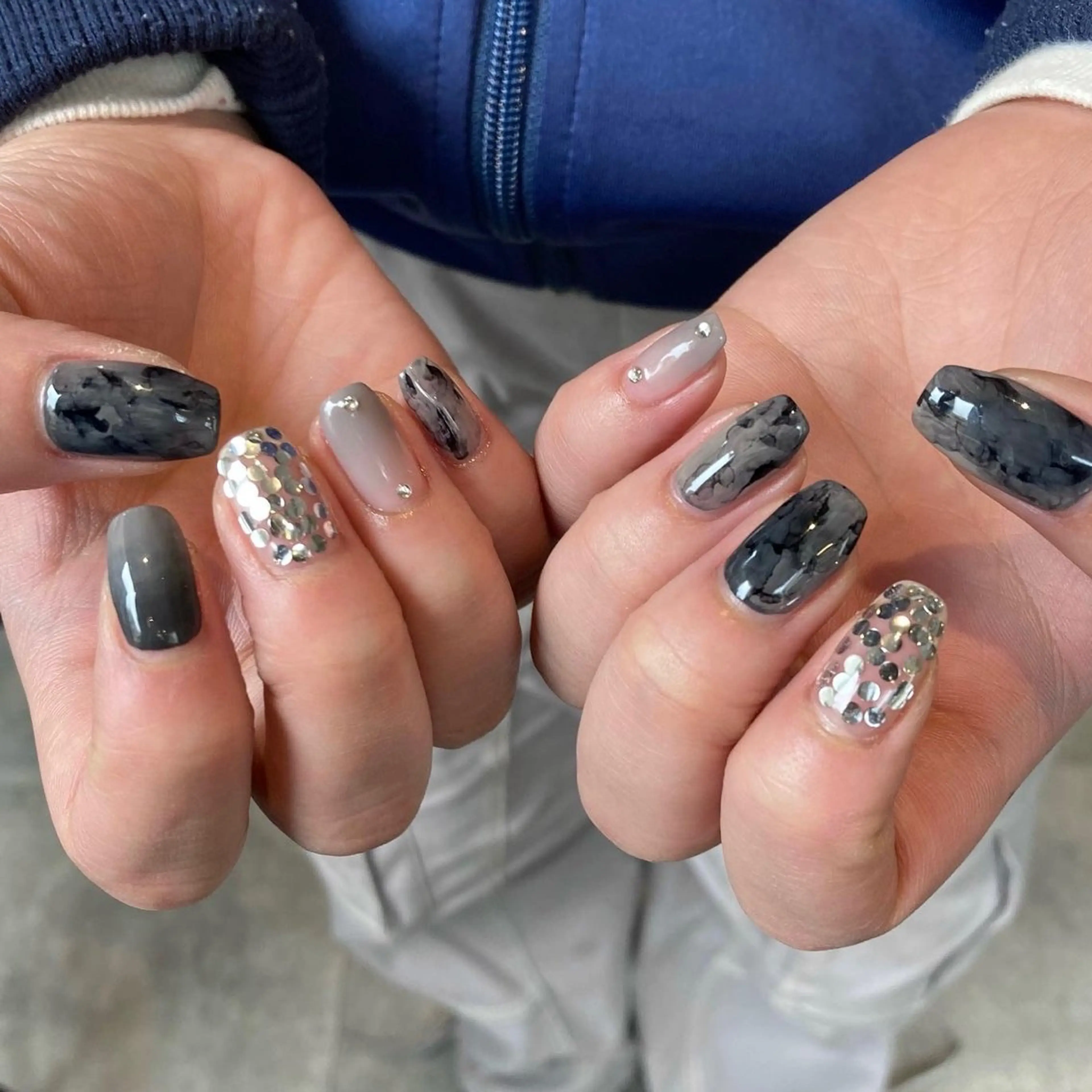 ネイル ハンドネイル shio ♡ 24日空きありのネイルデザイン