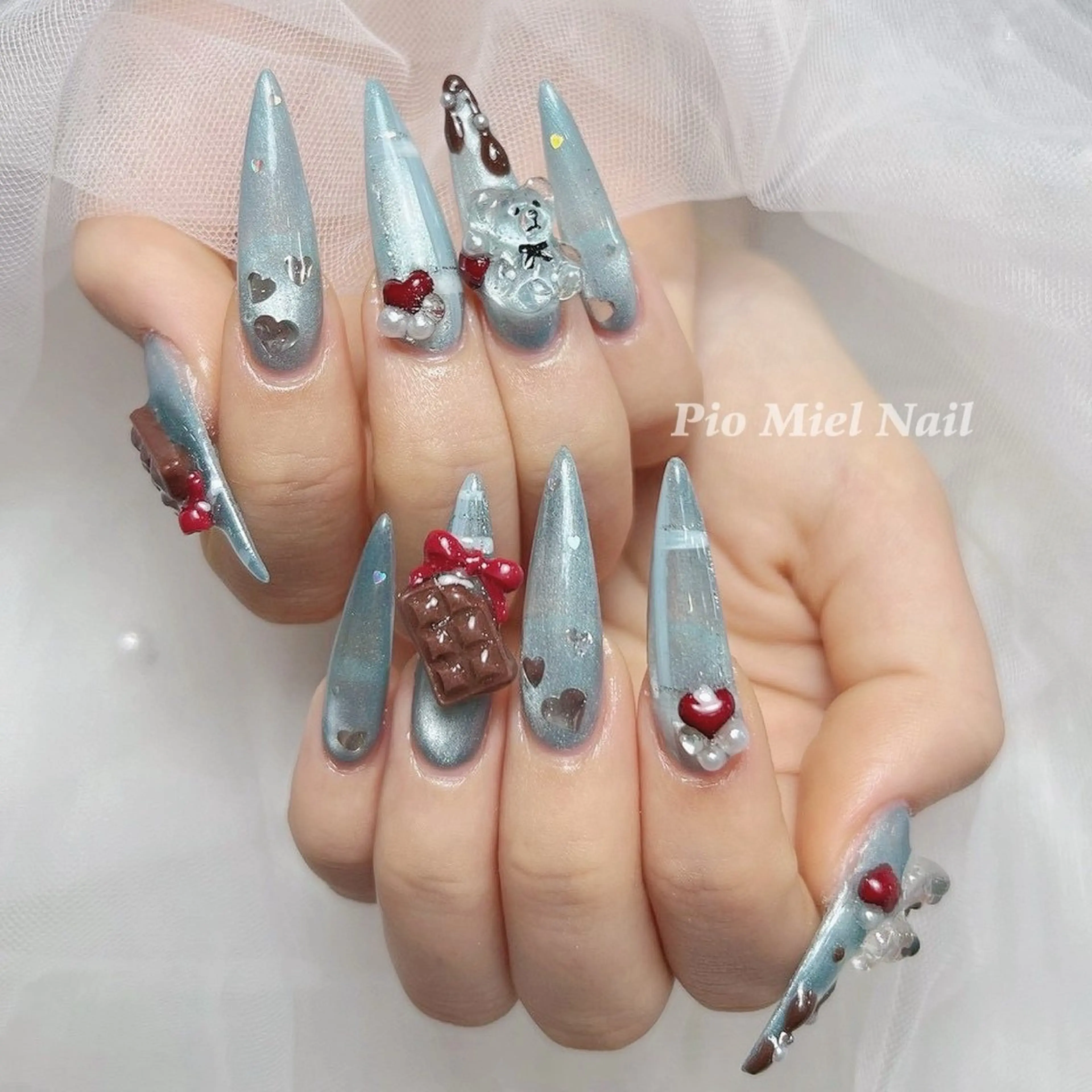 ネイル ハンドネイル HANA 長さだしのネイルデザイン