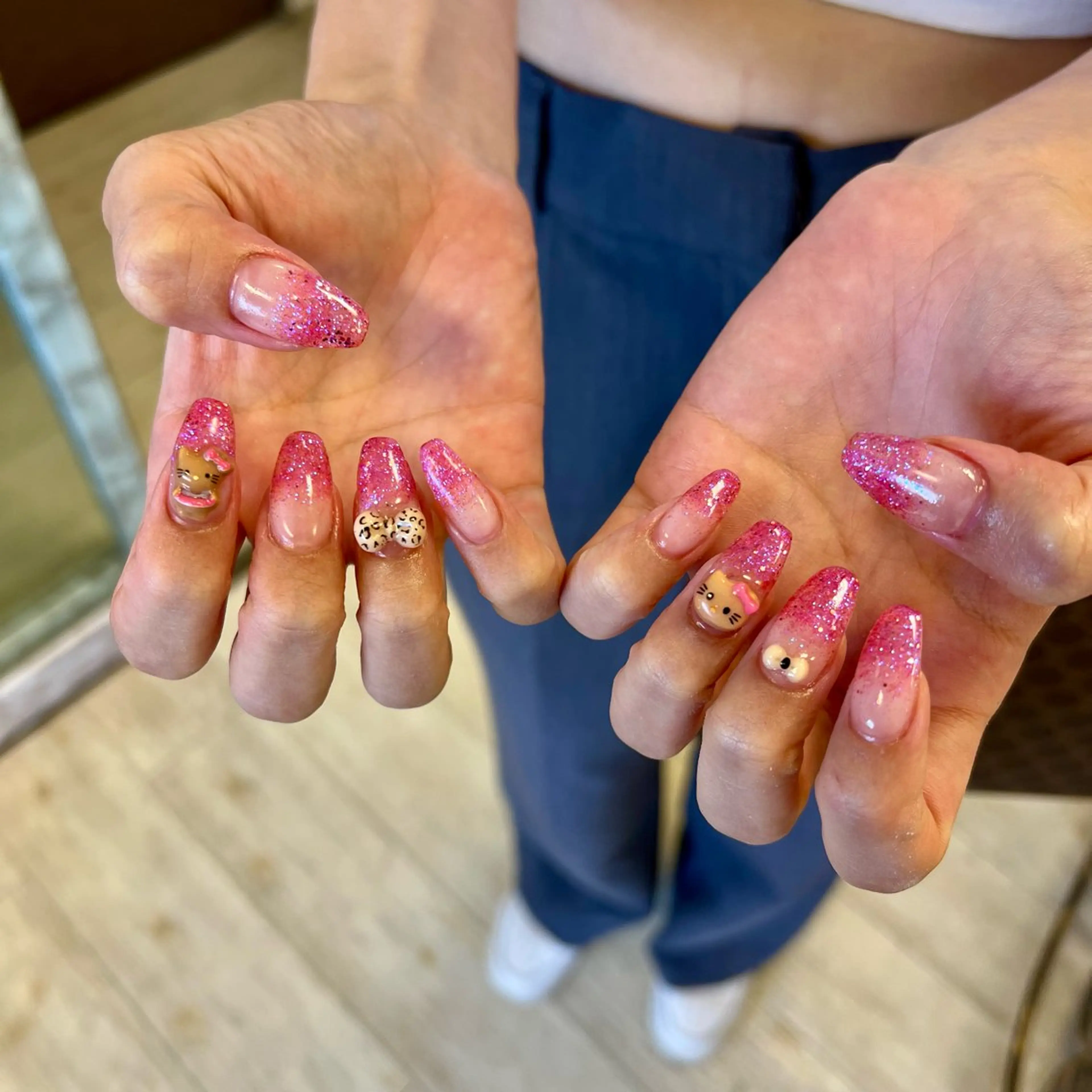 ネイル ハンドネイル SAKURA 中島のネイルデザイン