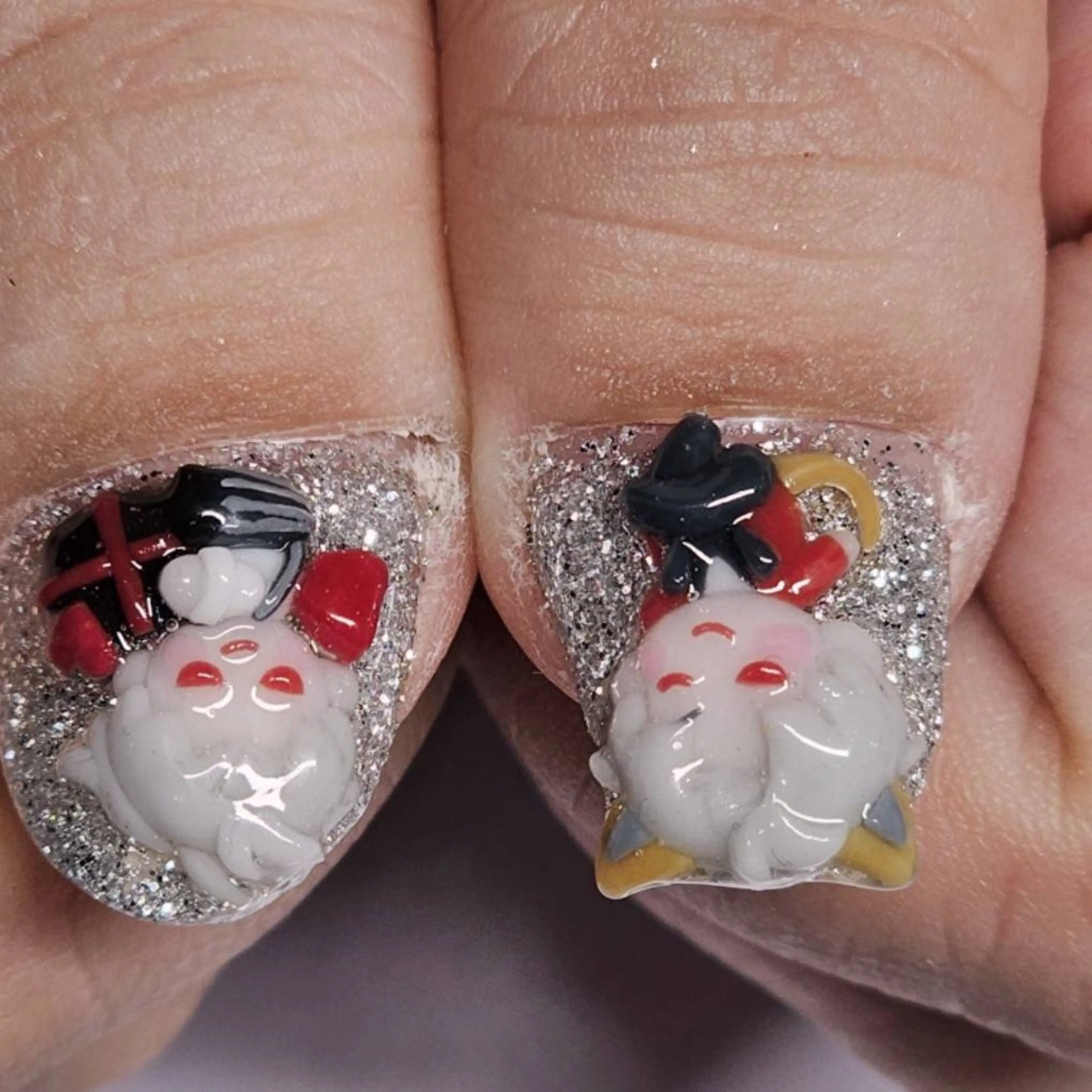 ネイル アートネイル ラメ(グリッター) シルバー ホワイト ハンドネイル よしだ ひろきのネイルデザイン