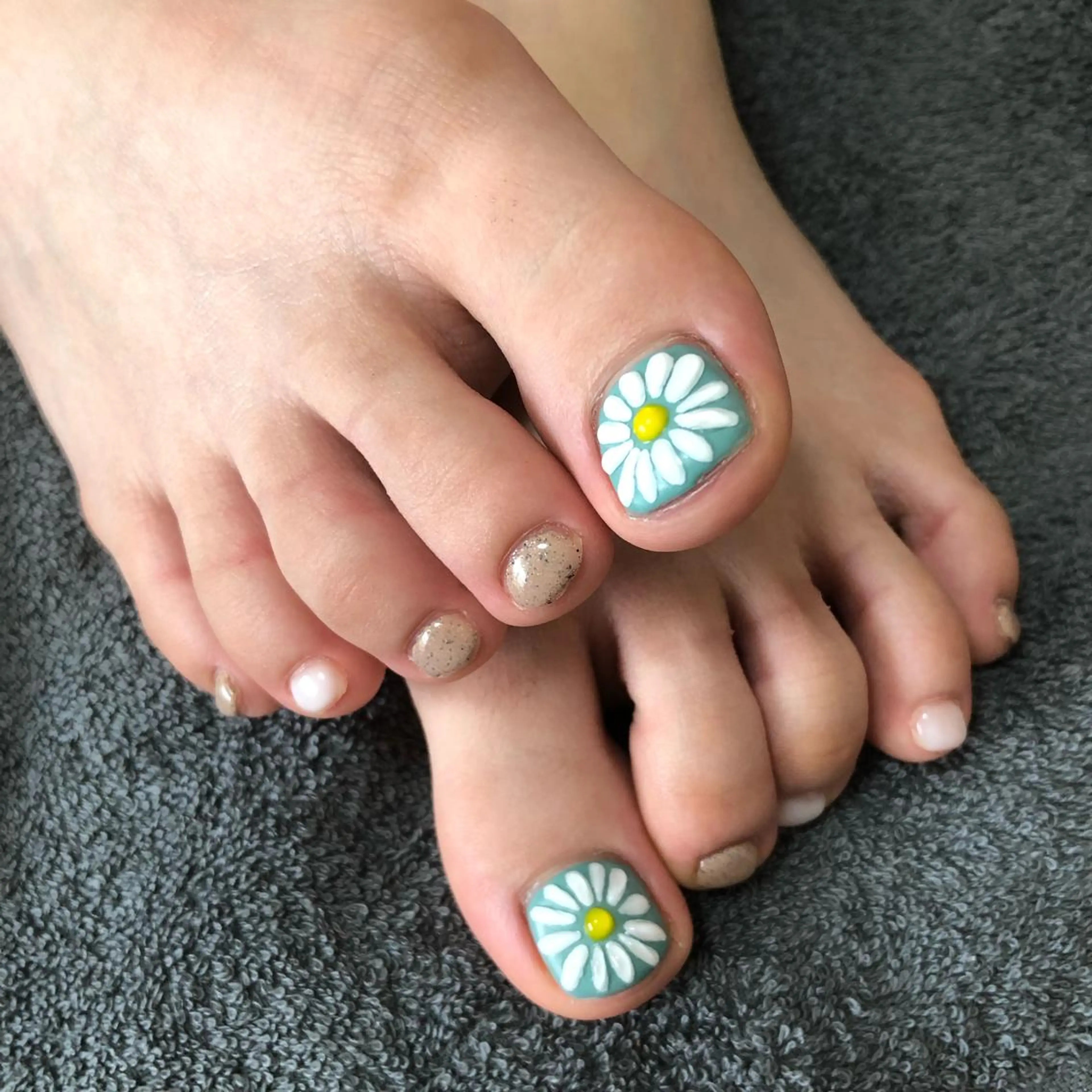 ネイル FELICE ﾌｪﾘｰﾁｪのネイルデザイン