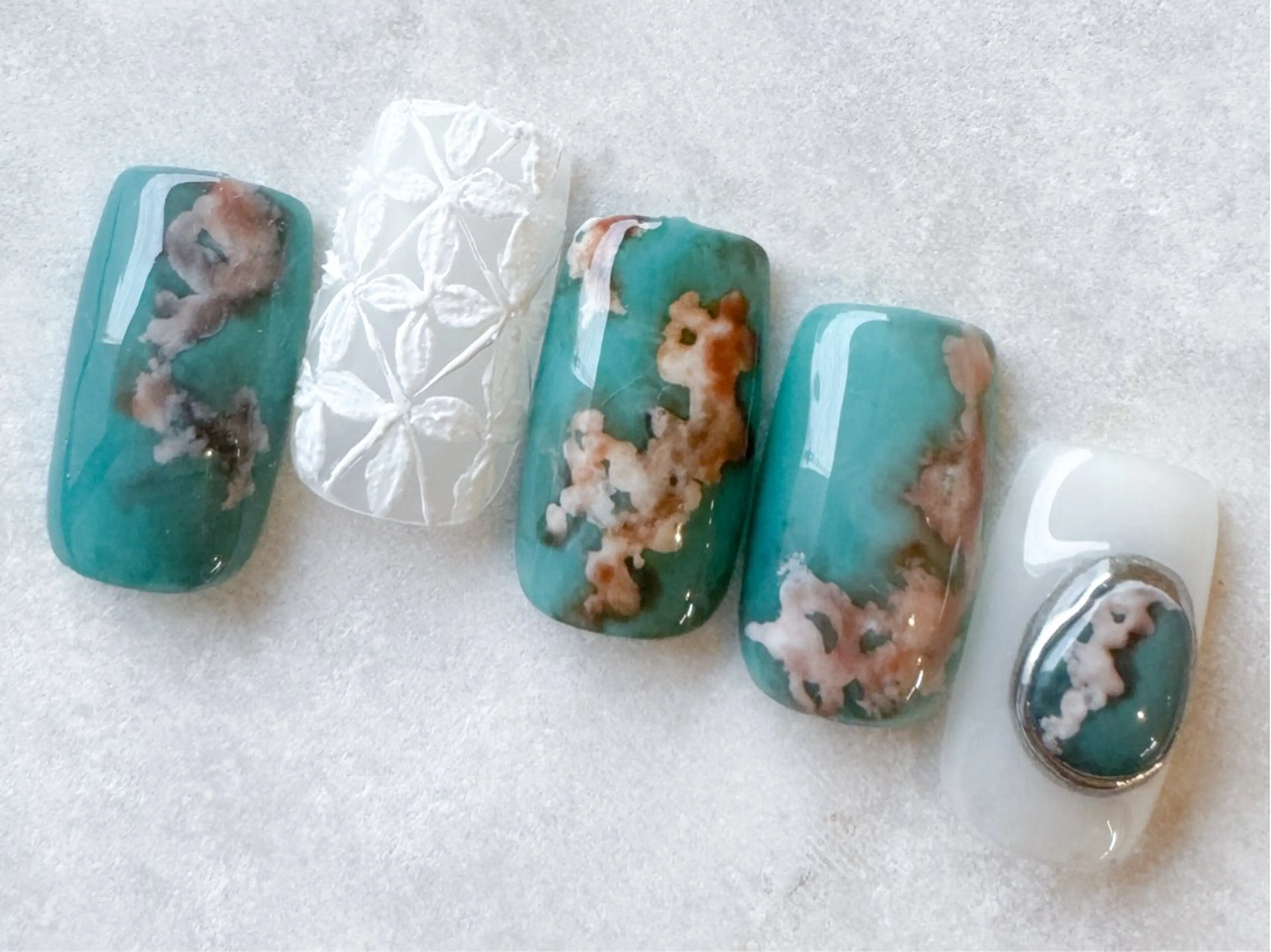 ネイル トータルサロンパイド ryokoのネイルデザイン