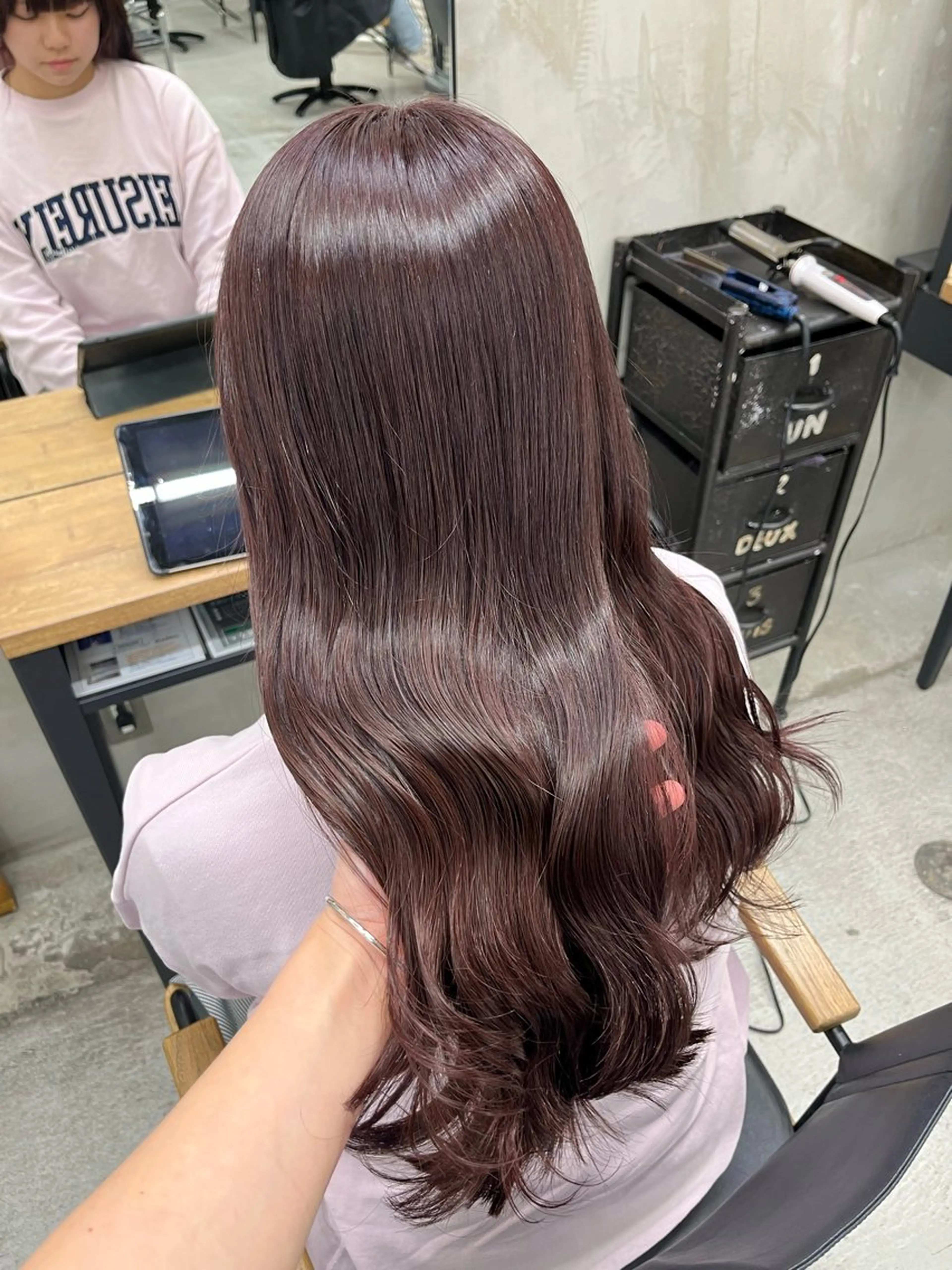 ロング カラー ヘアアレンジ ブリーチ ブラウンカラー ダブルカラー ブリーチなしカラー ピンクカラー 🫧透明感カラー/ ナルハ🫧のヘアスタイル