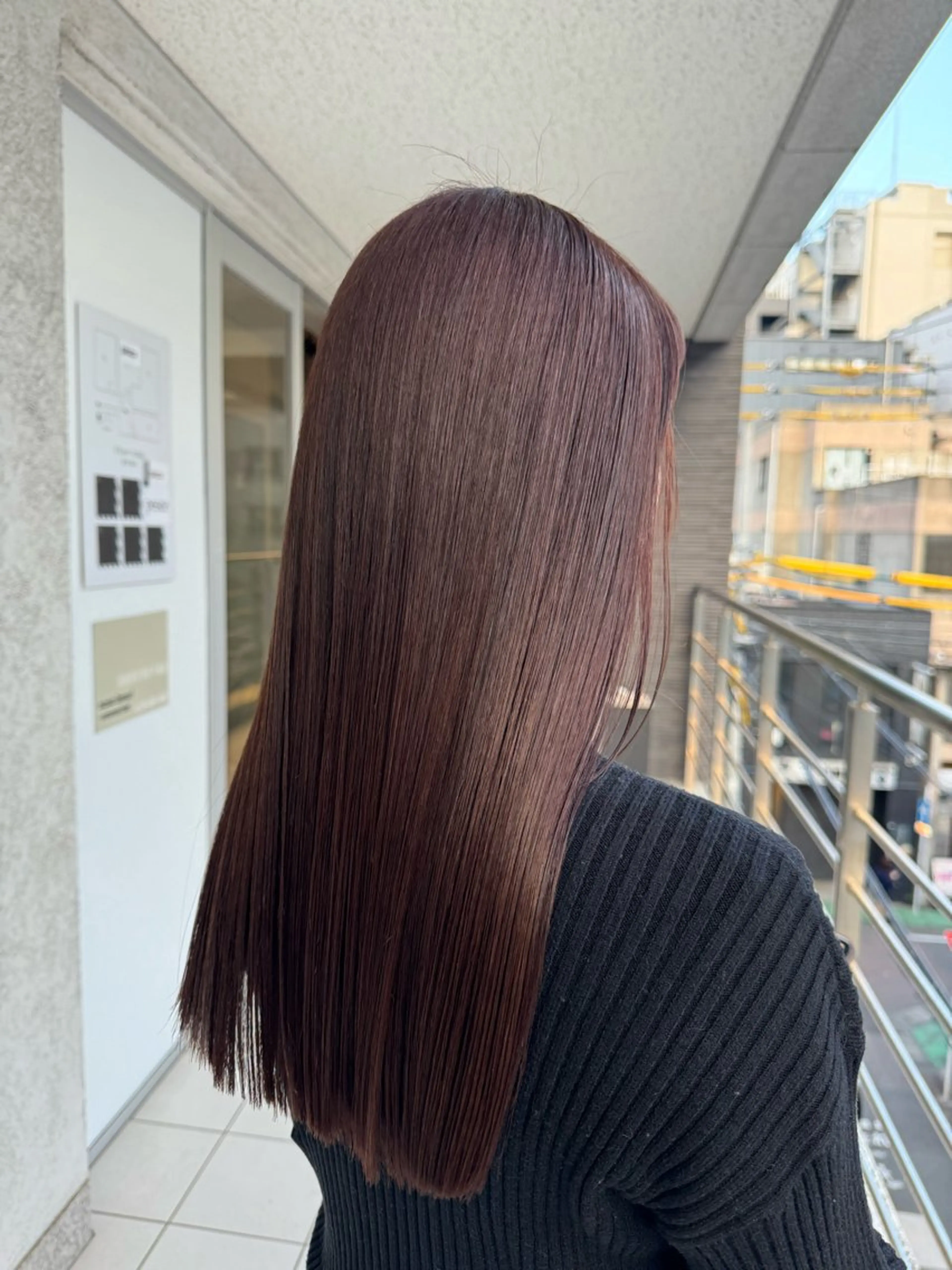 セミロング カラー トリートメント 椎葉 祐也のヘアスタイル