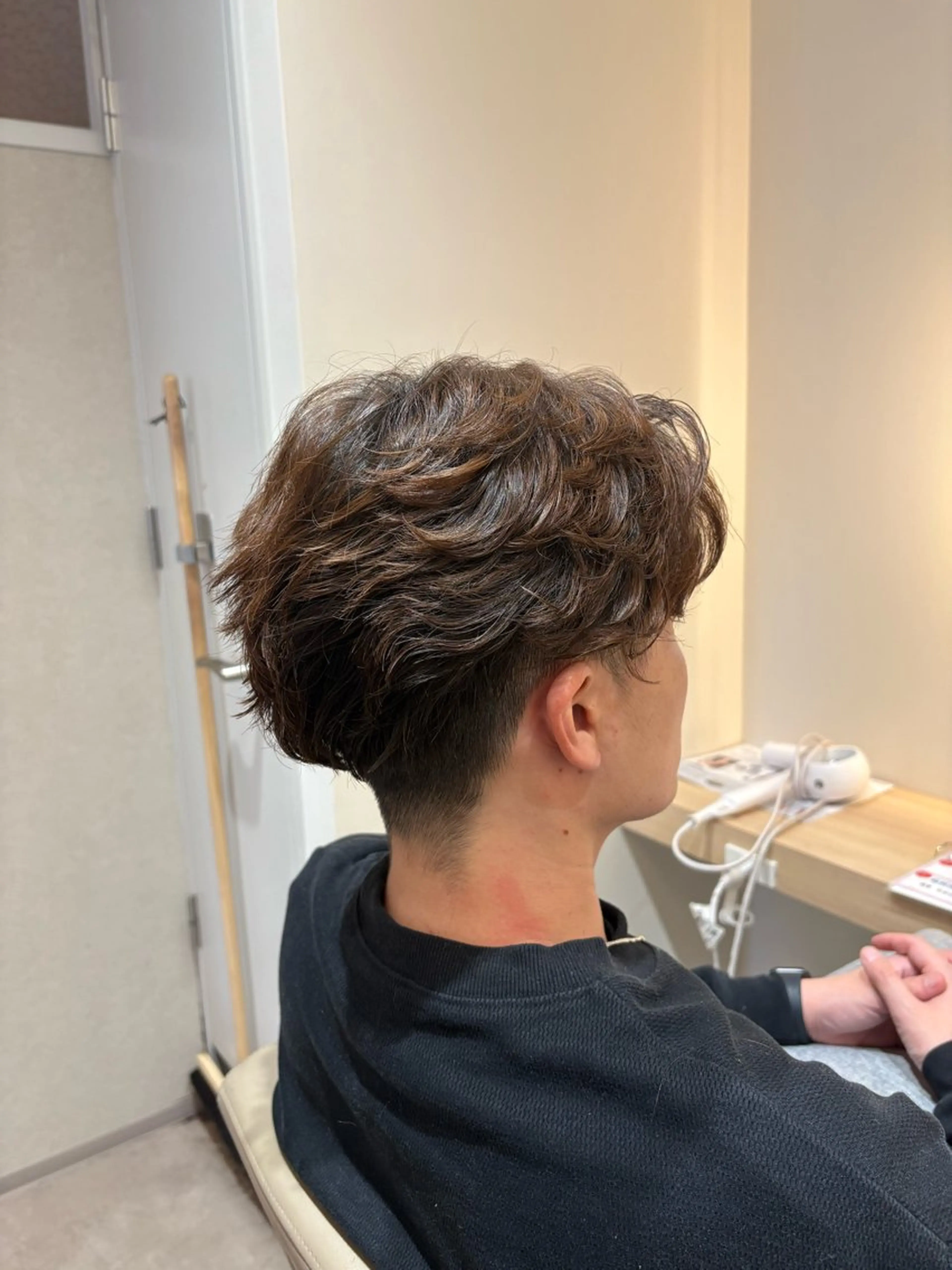 パーマ メンズ フェザーパーマ メンズパーマ カット パーマ レイヤー/透明感/髪 質改善/メンズ/佐藤のヘアスタイル