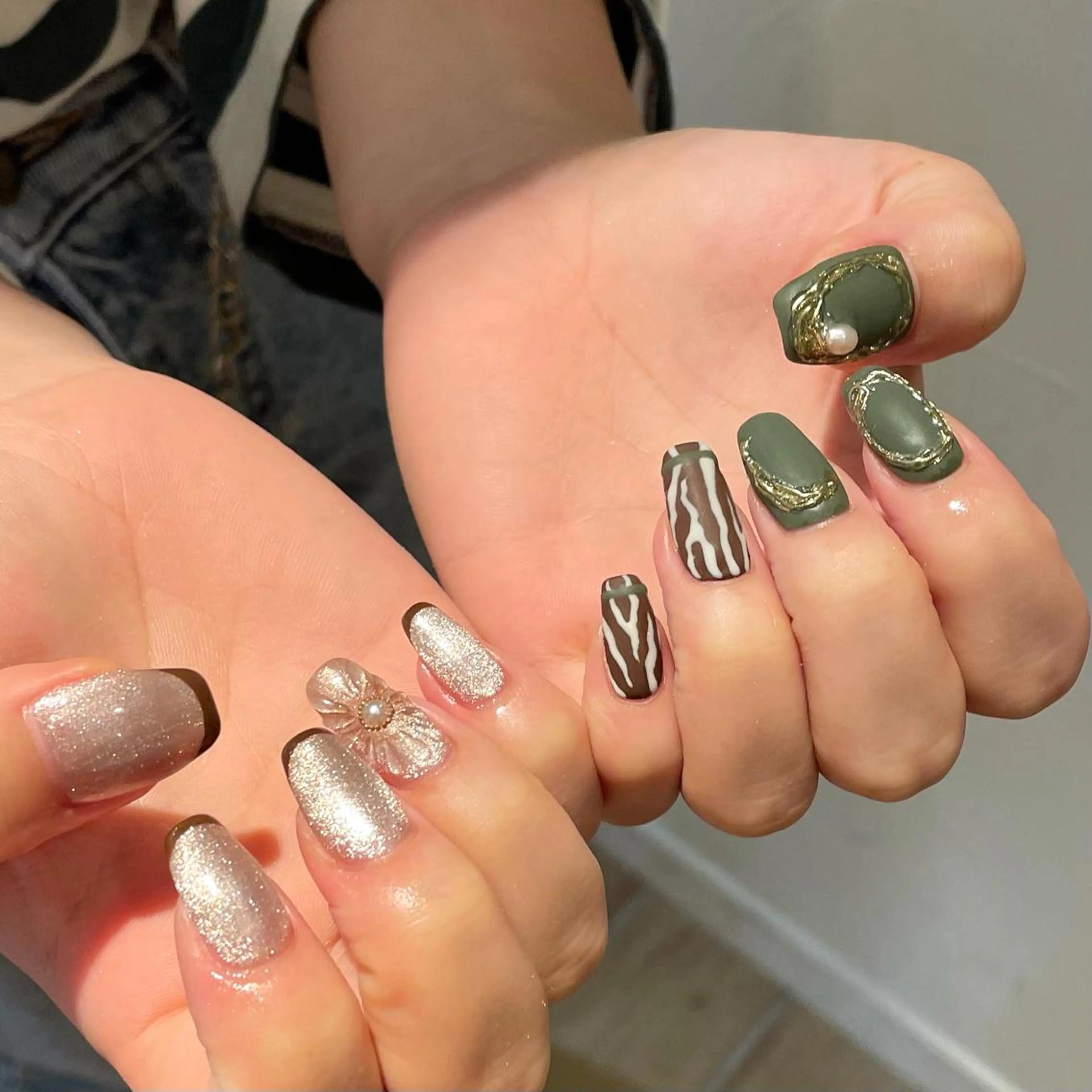 ネイル 新井 ひなののネイルデザイン