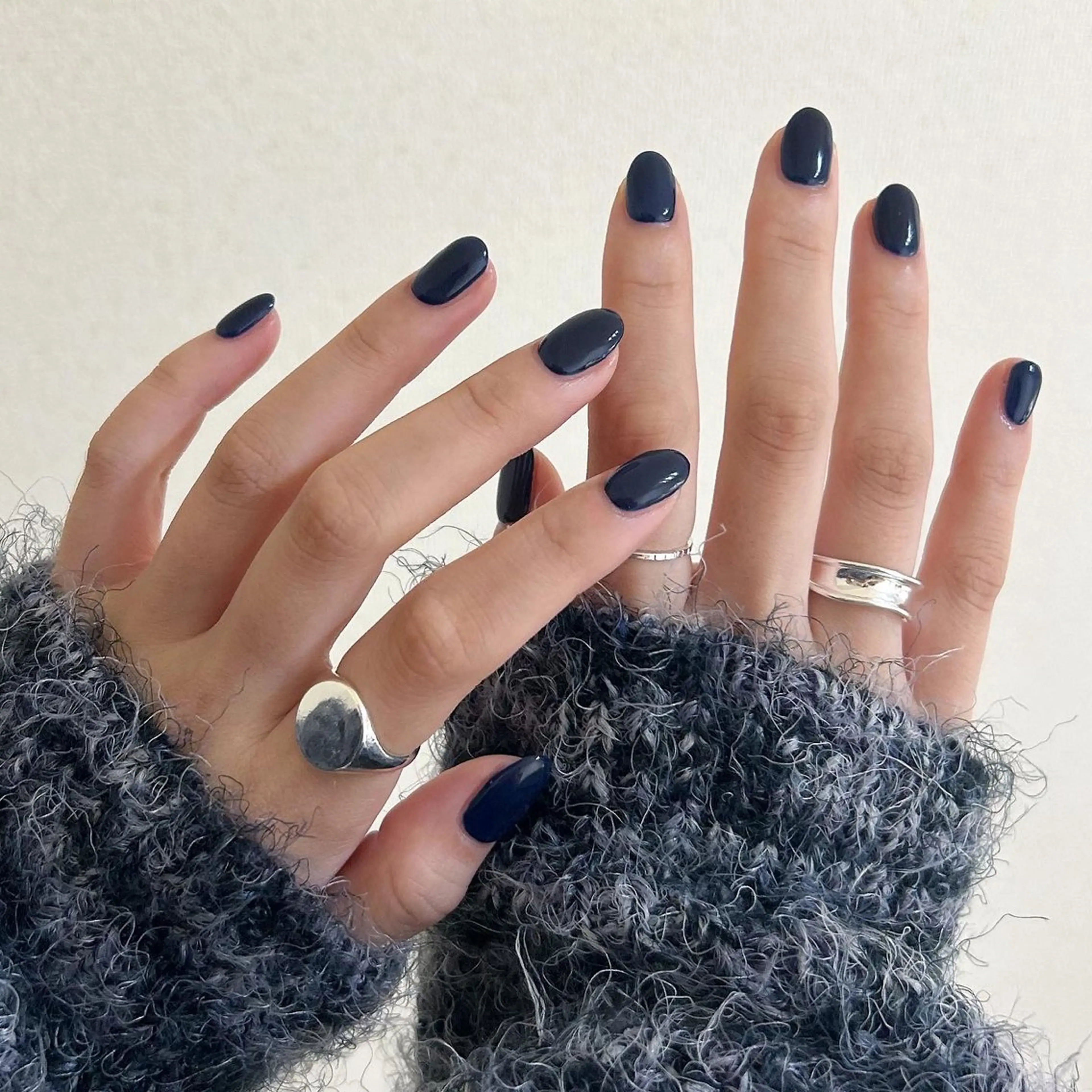 ネイル ブルー フットネイル ジェルネイル キラキラネイル 韓国ネイル RooM -mizuki-のネイルデザイン