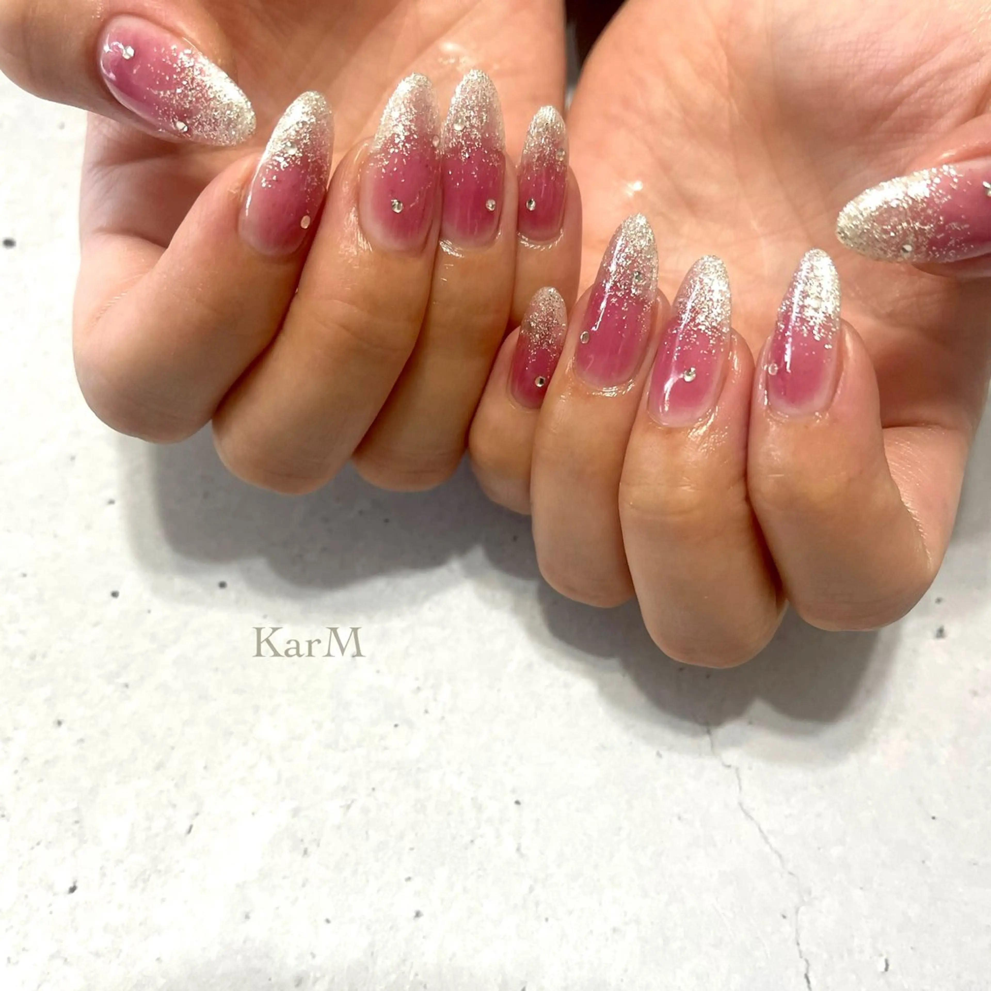 ネイル オーロラネイル チークネイル フラッシュネイル フレンチネイル 韓国ネイル ハンドネイル ogino karinのネイルデザイン