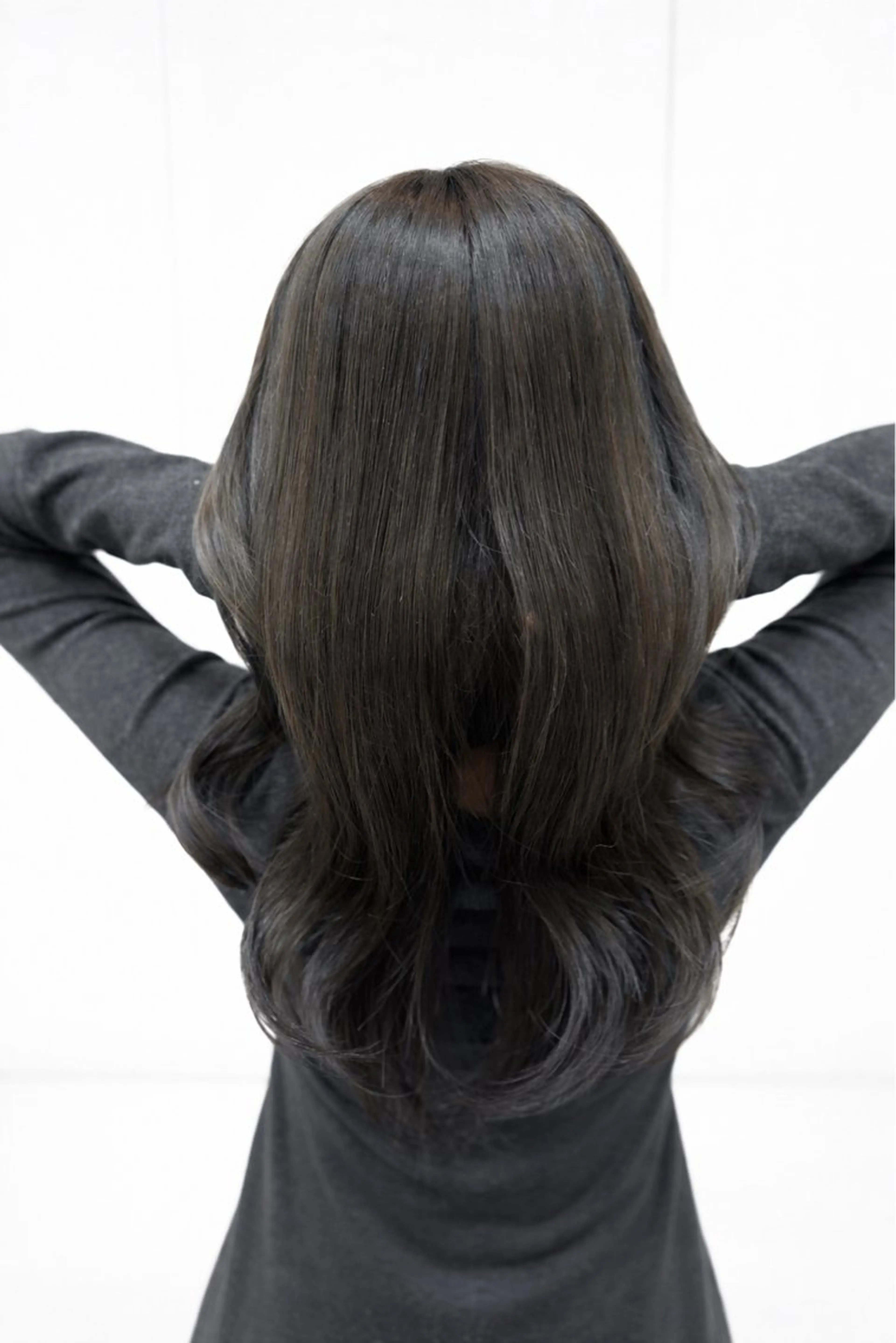 ロング カラー ブリーチ グレージュ HIROKI/レイヤ ーカット／美髪のヘアスタイル